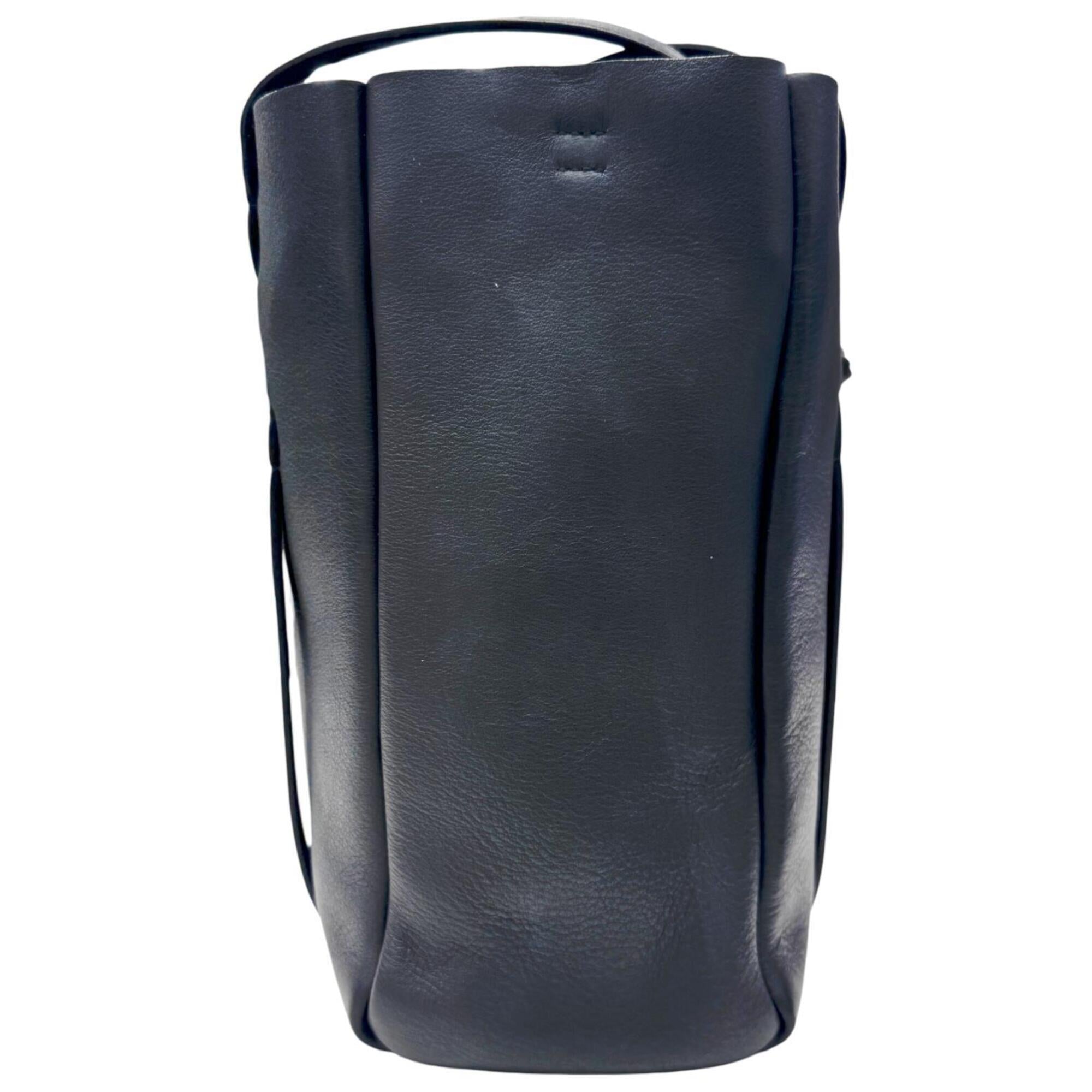 Balenciaga Black Leather Pouch Tote Bag (Pre-Owned)