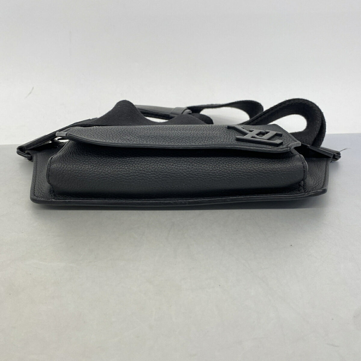 Louis Vuitton Noir Fanny Pack (Pre-Owned)