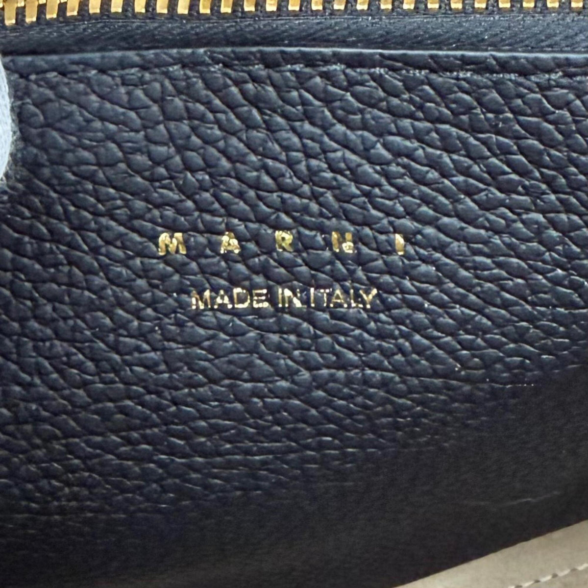 Marni Black Leather Tote Bag (Pre-Owned)