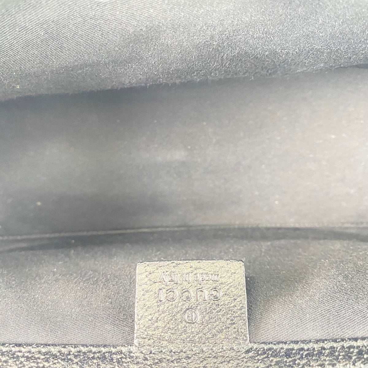 Gucci Black Handbag (Pre-Owned)