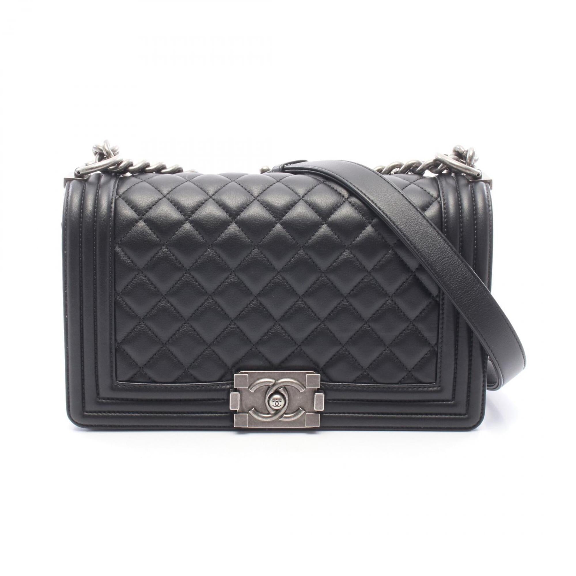Chanel Black Leather Handbag Shoulder Bag (Pre-Owned)