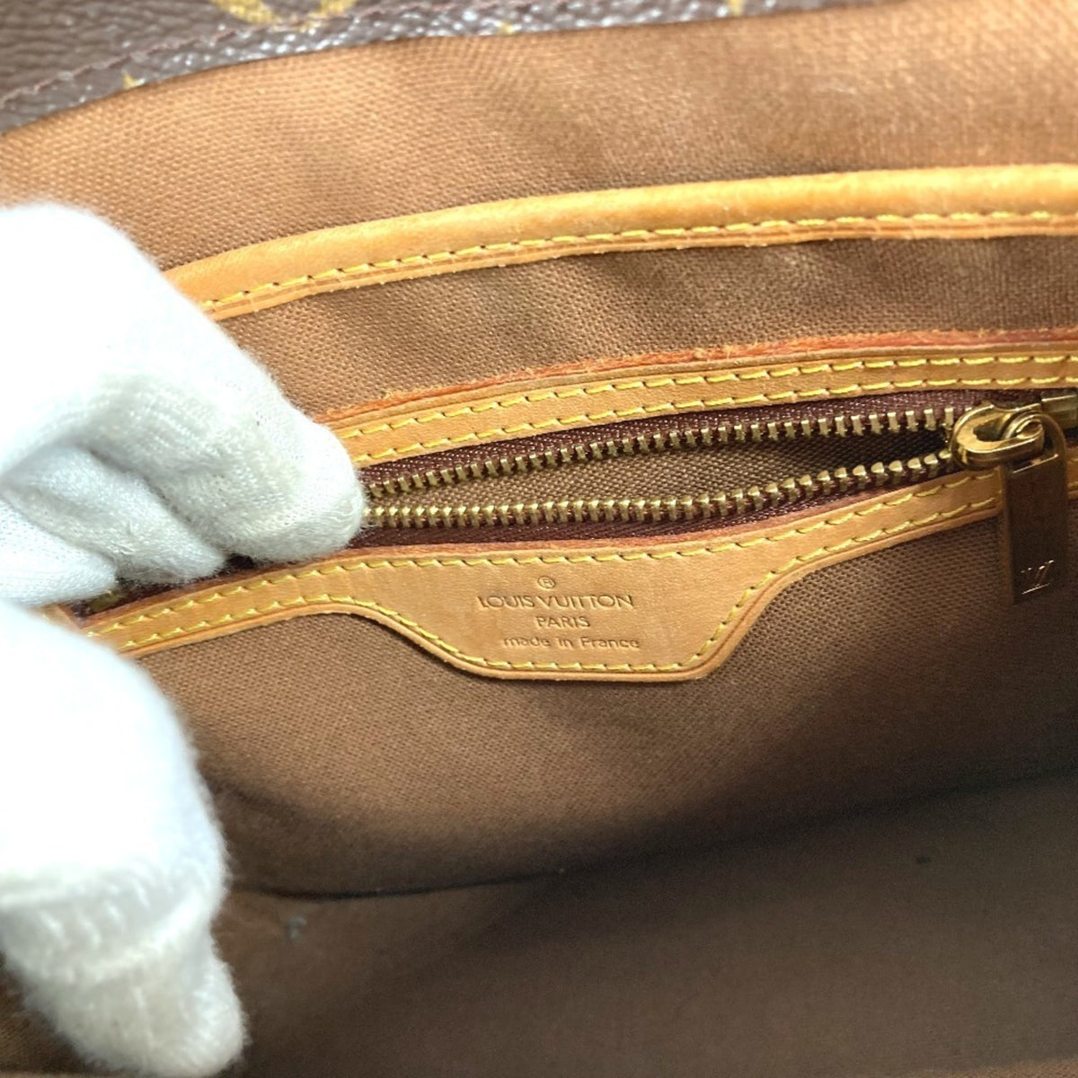 Louis Vuitton Brown Monogram Handbag Tote Bag (Pre-Owned)