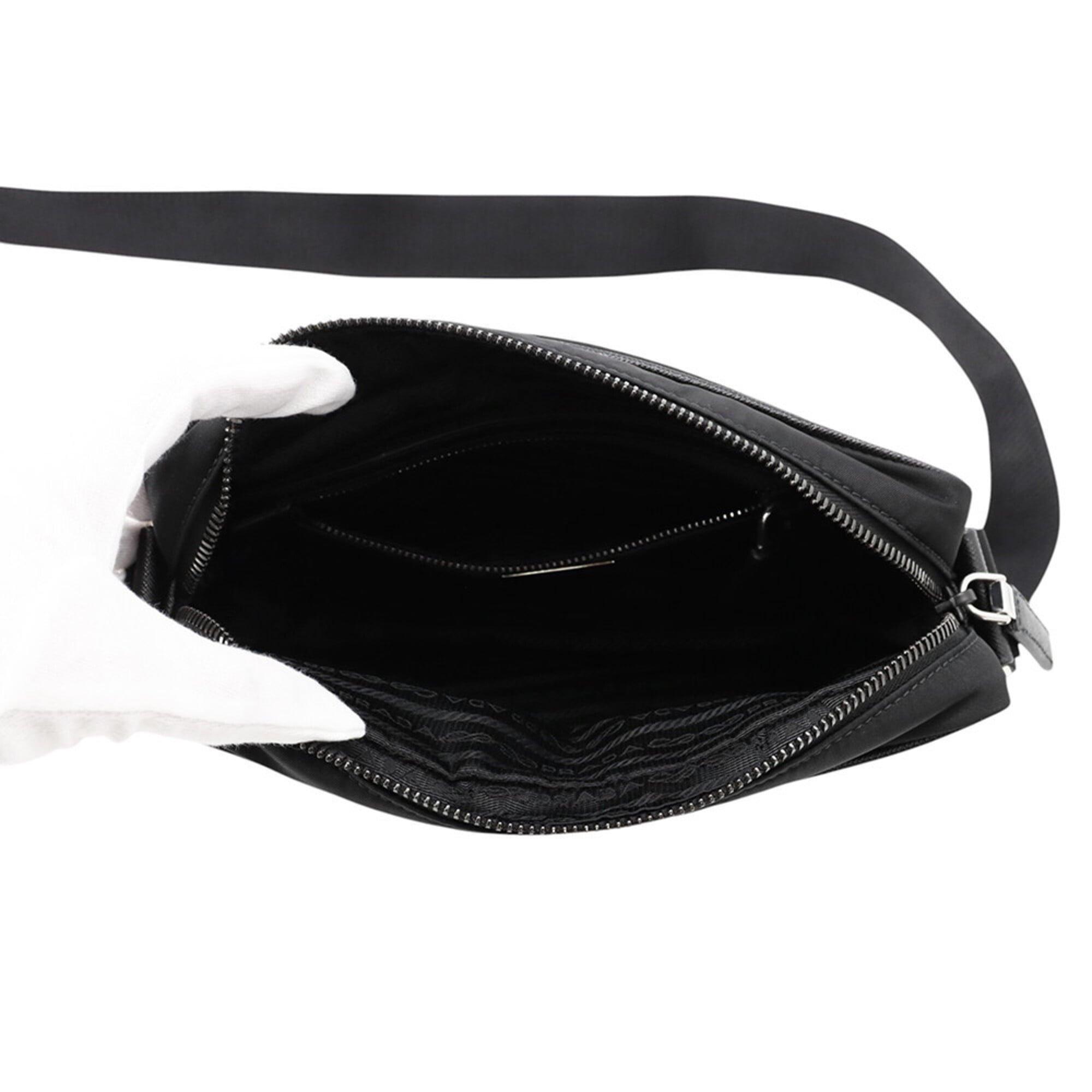 Prada Black Nylon Handbag Shoulder Bag (Pre-Owned)