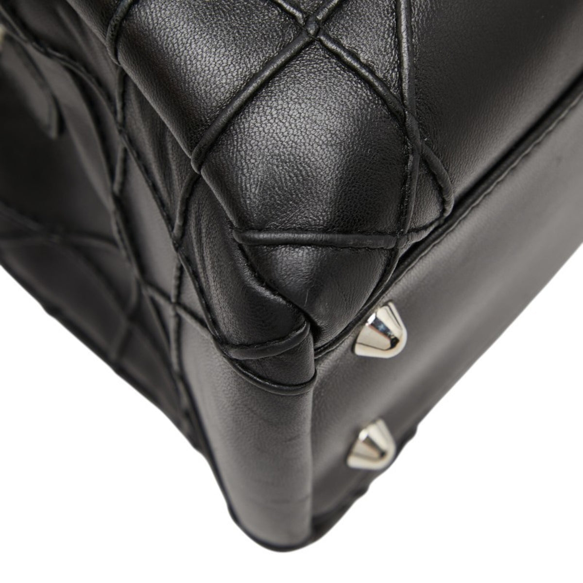 Christian Dior Black Leather Handbag (Pre-Owned)