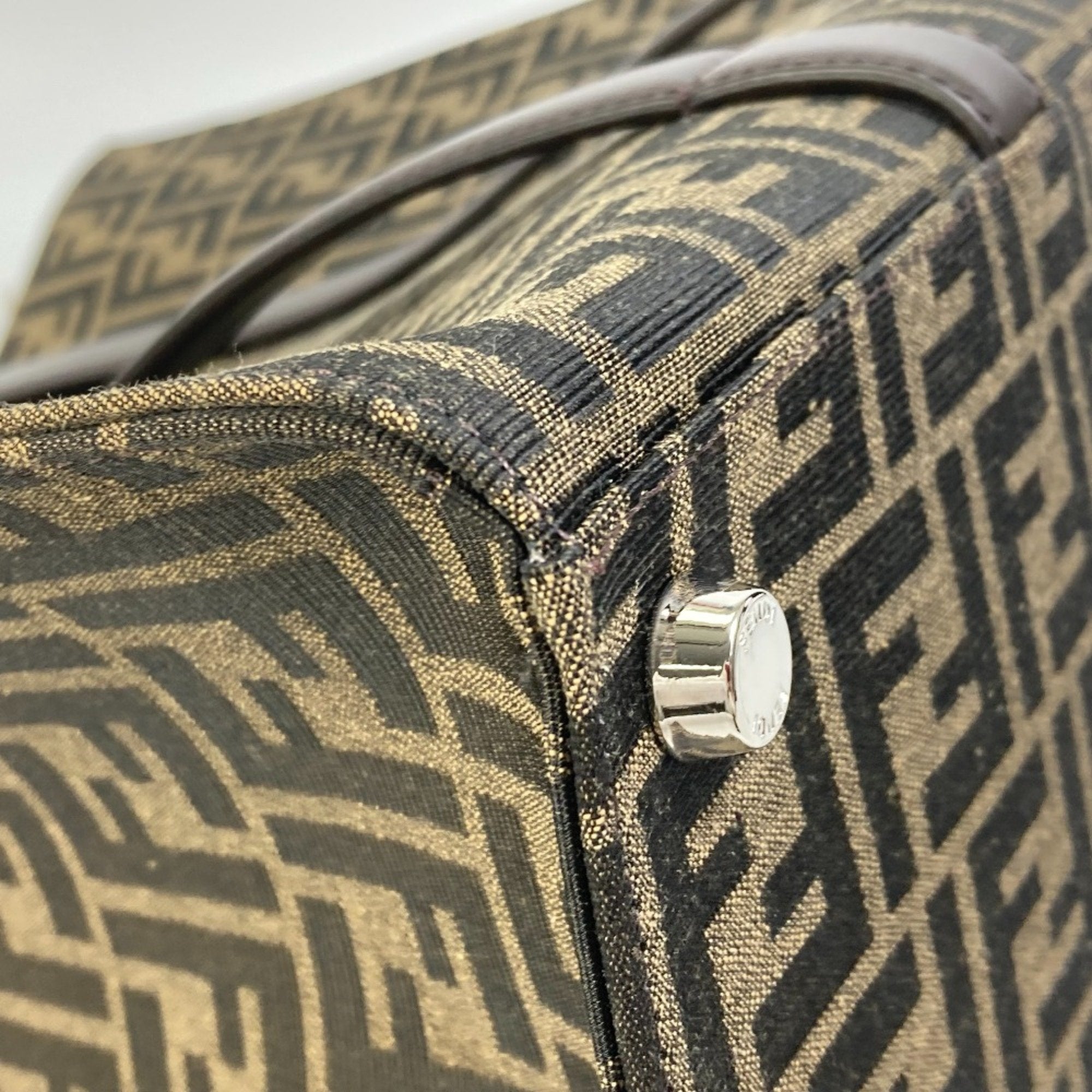 Fendi Brown Other Tote Bag (Pre-Owned)