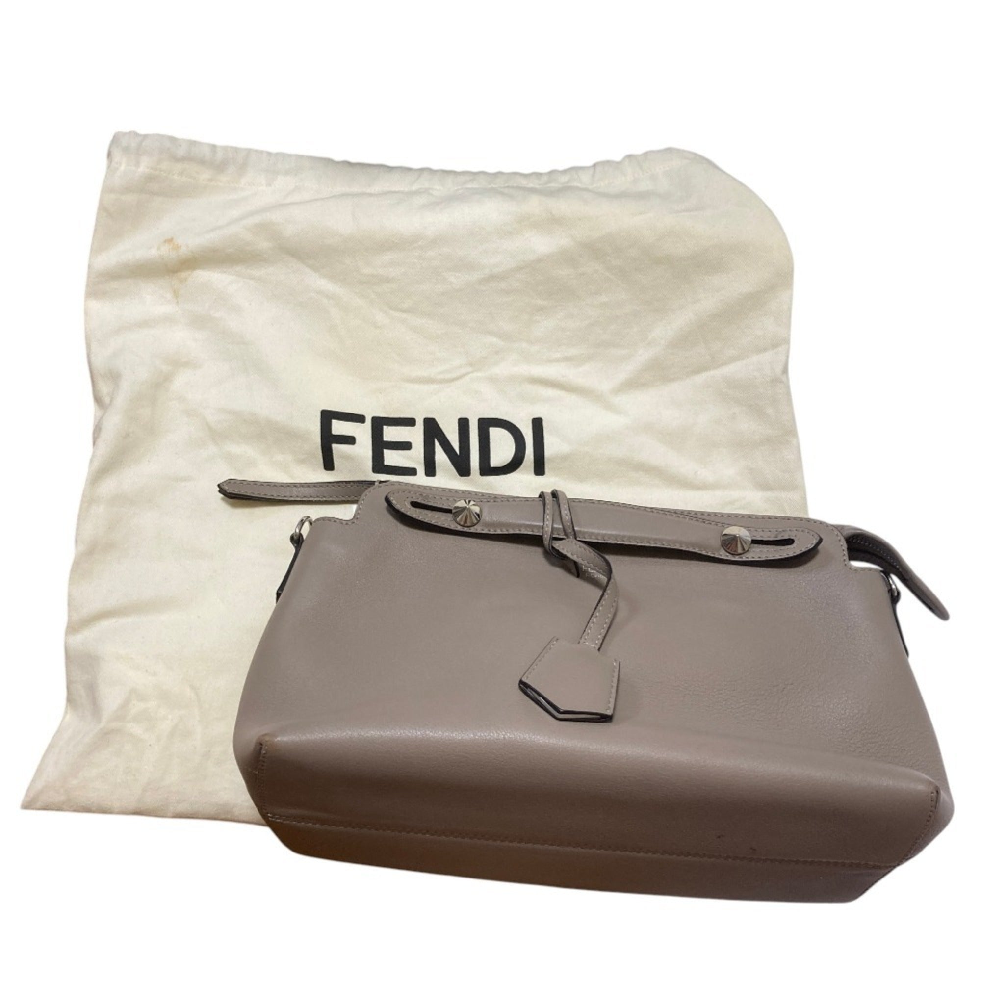 Fendi Grayish Leather Shoulder Bag (Pre-Owned)