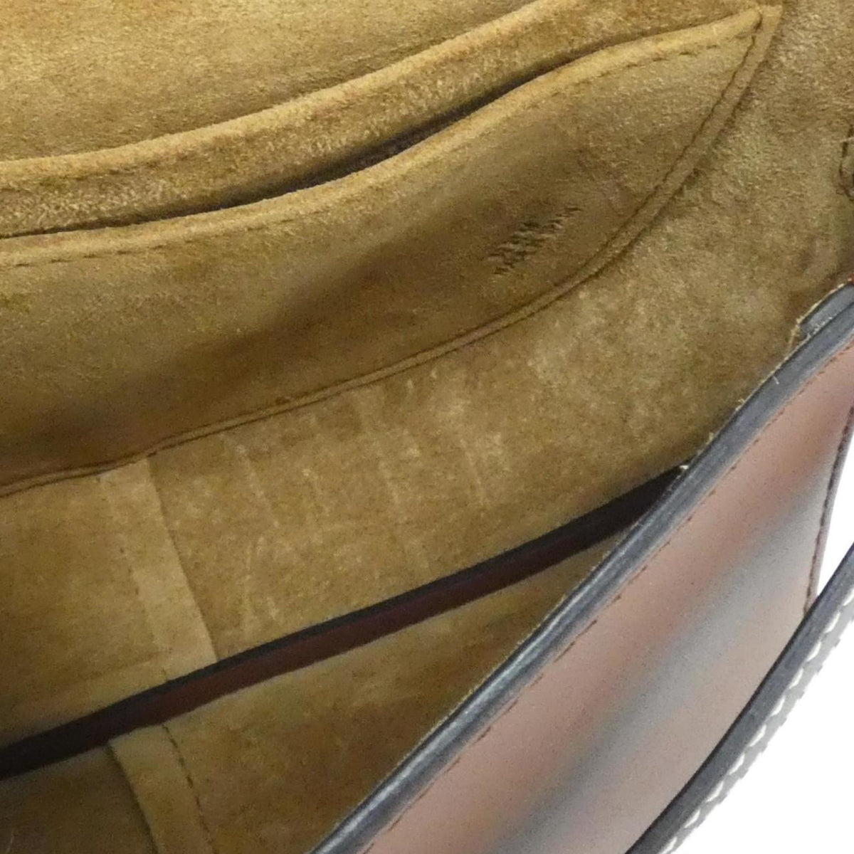 Loewe Purple Leather Shoulder Bag (Pre-Owned)