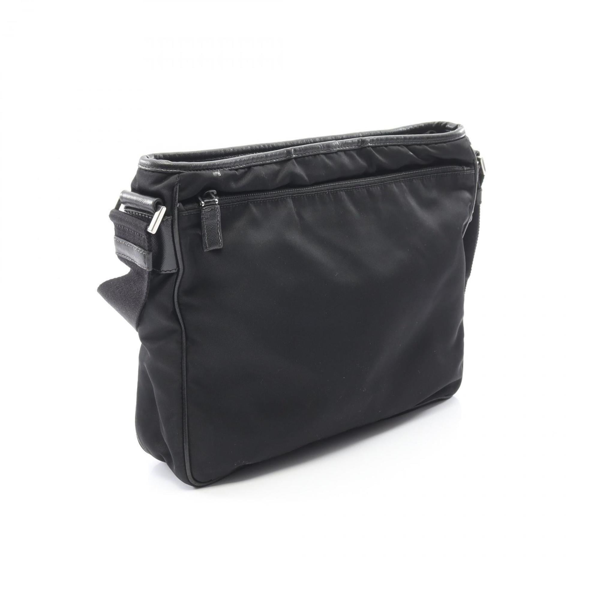 Prada Black Nylon Saffiano Triangle Shoulder Bag (Pre-Owned)