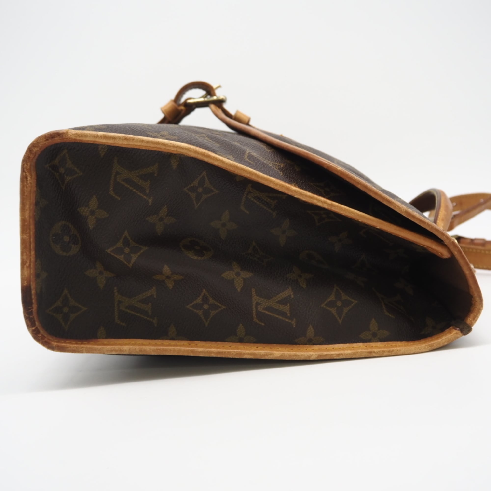 Louis Vuitton Brown Coated Canvas Leather Handbag (Pre-Owned)
