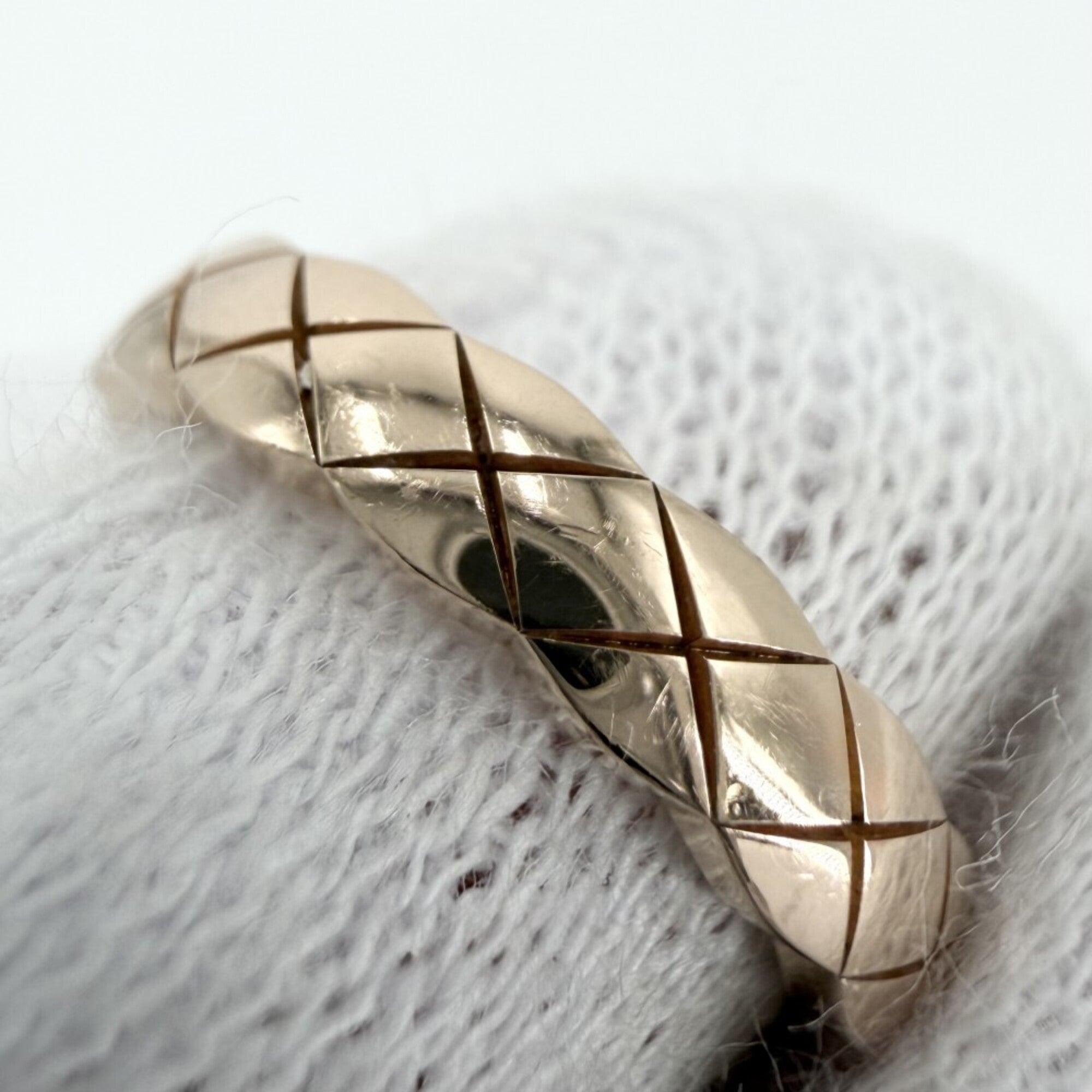 Chanel Pink Gold (18K) Band Ring (Pre-Owned)