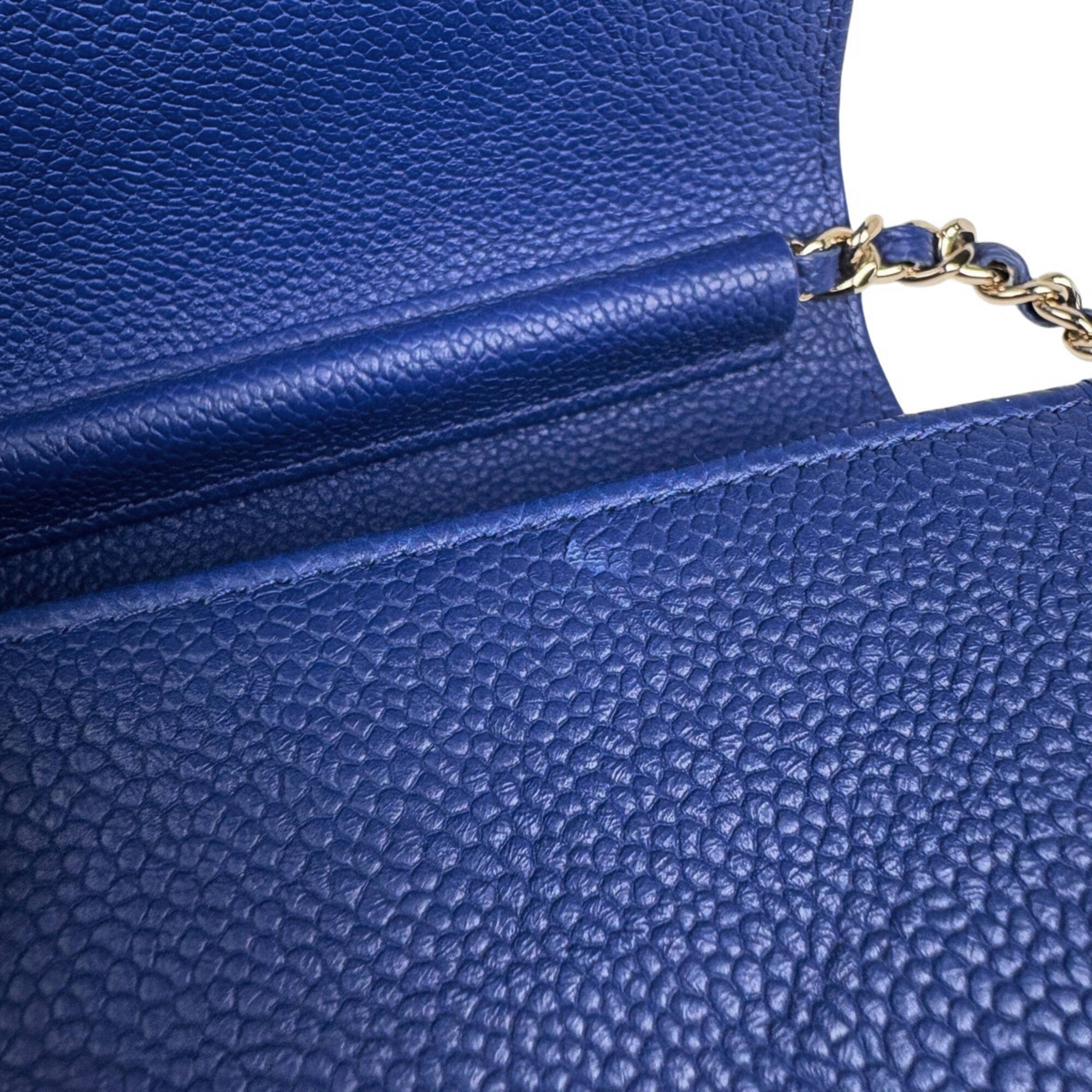 Chanel Blue Grained Calfskin Shoulder Bag (Pre-Owned)