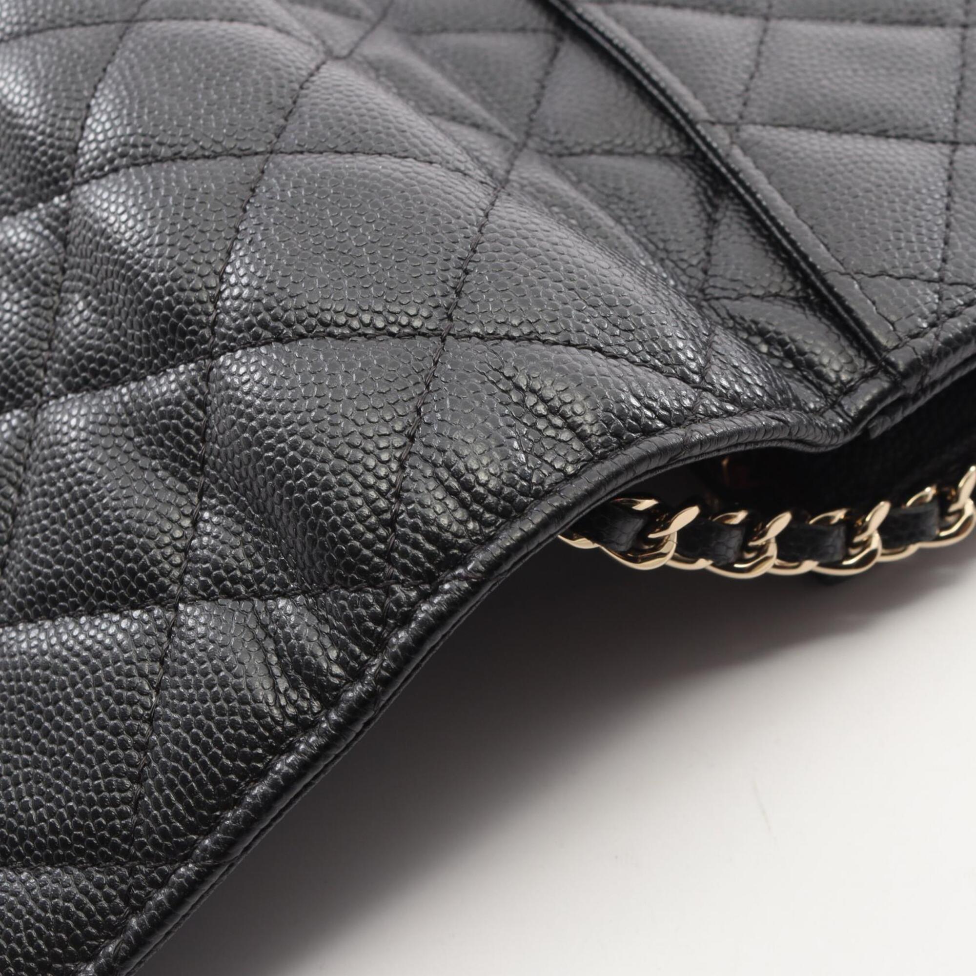 Chanel Black Grained Calfskin Handbag Shoulder Bag (Pre-Owned)