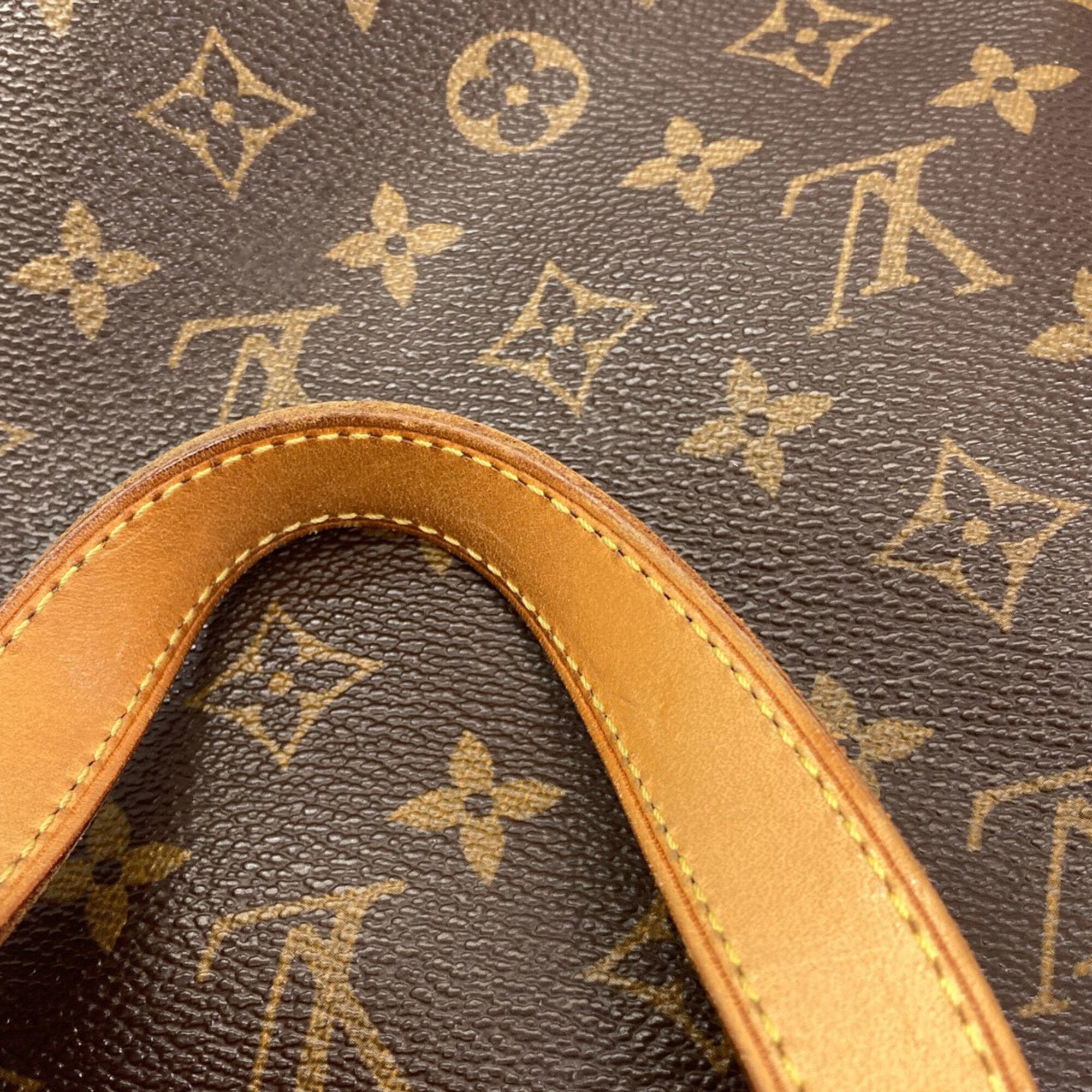 Louis Vuitton Monogram Monogram Monogram Handbag (Pre-Owned)