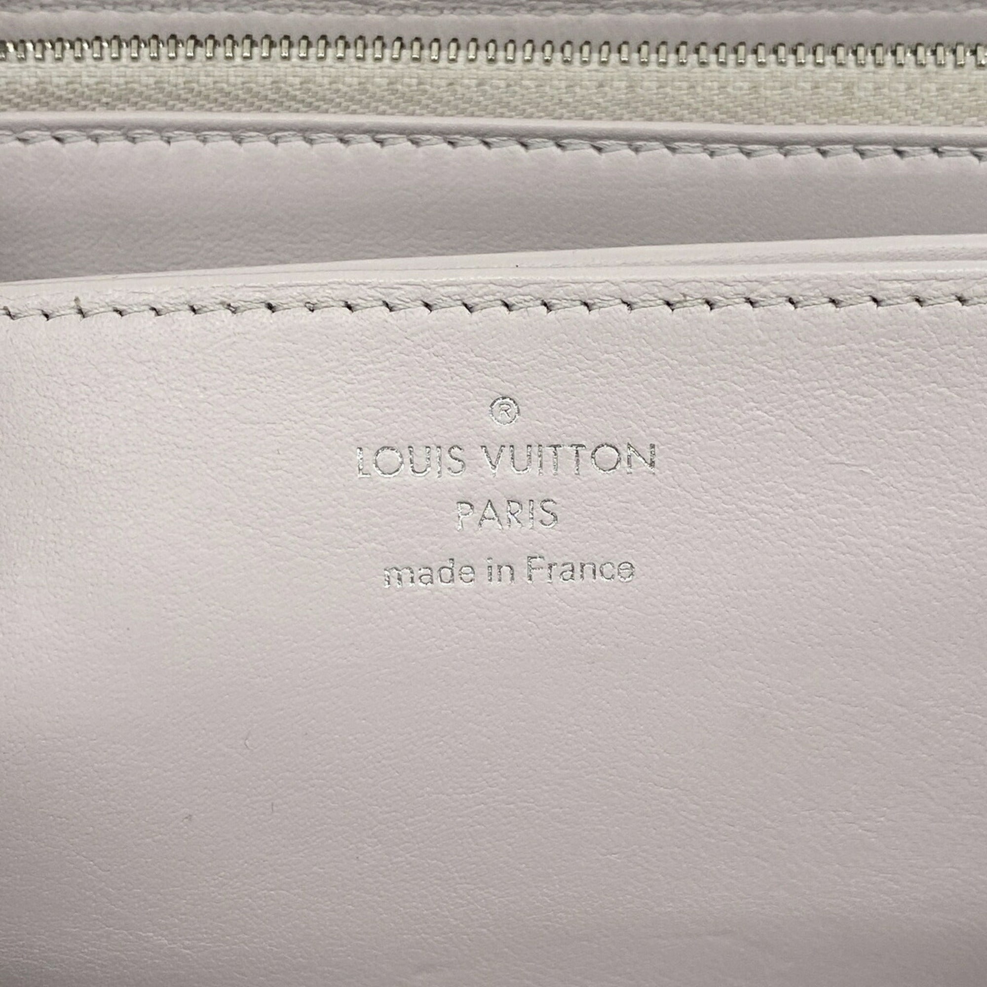 Louis Vuitton Pink Long Wallet (Bi-Fold) (Pre-Owned)