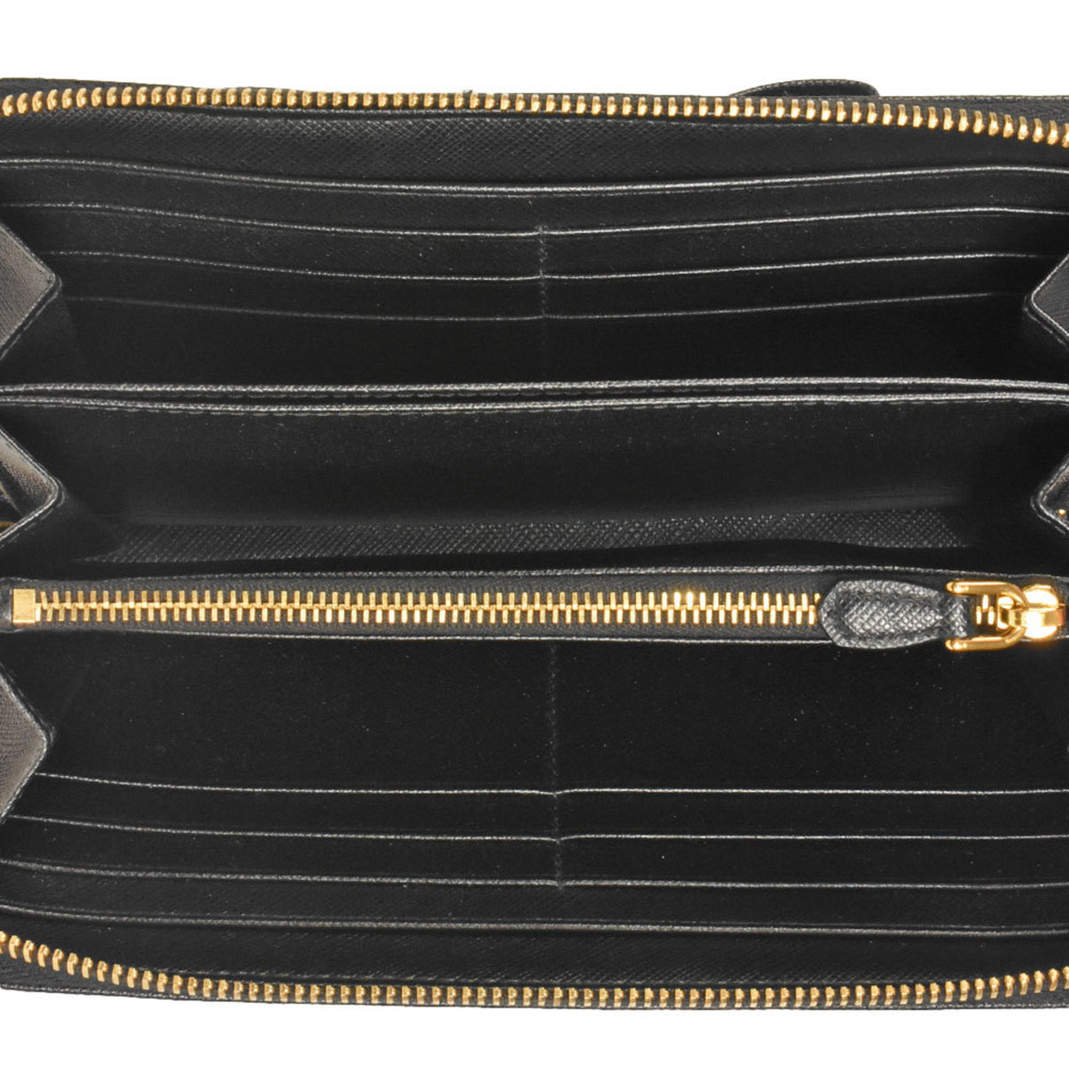 Prada Black Saffiano Long Wallet (Bi-Fold) (Pre-Owned)