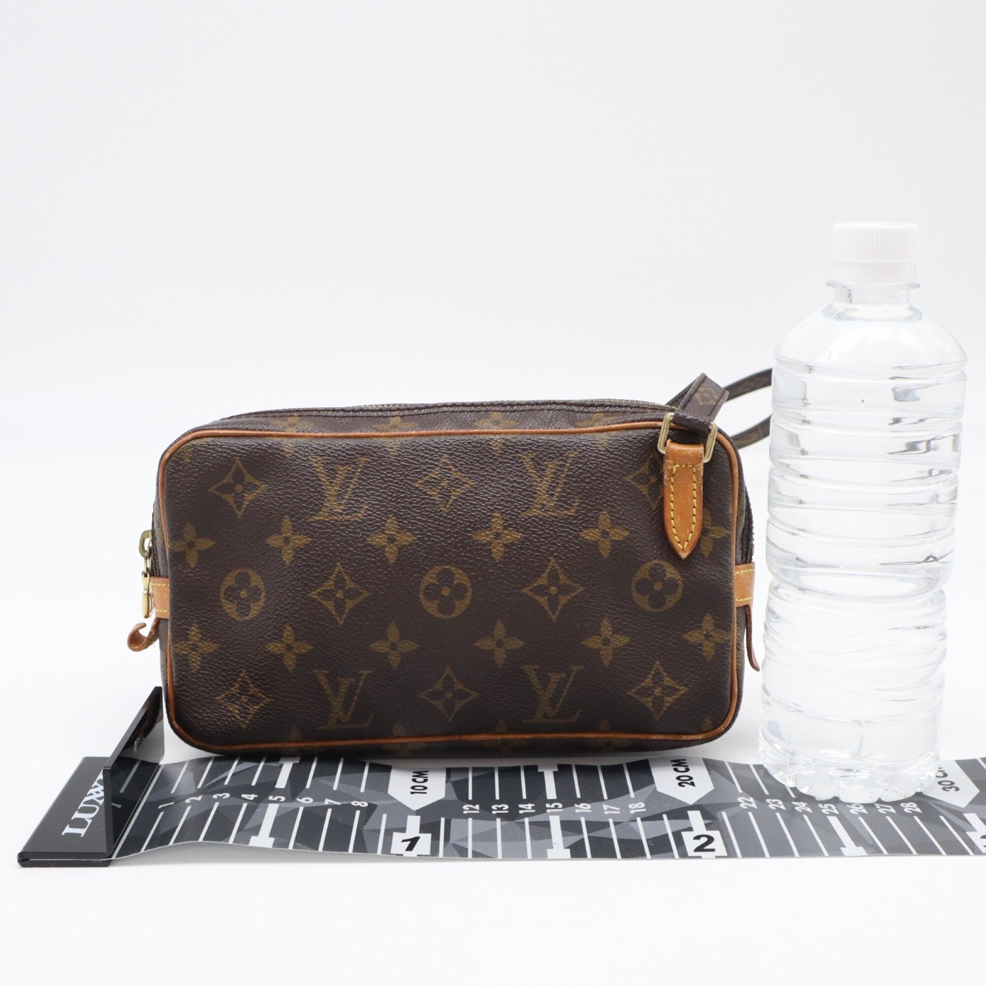Louis Vuitton Monogram Beige Brown Coated Canvas Leather Pochette Shoulder Bag (Pre-Owned)