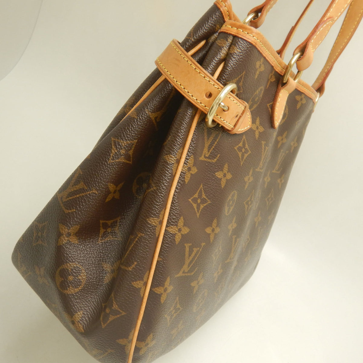 Louis Vuitton Brown Monogram Monogram Shoulder Bag (Pre-Owned)