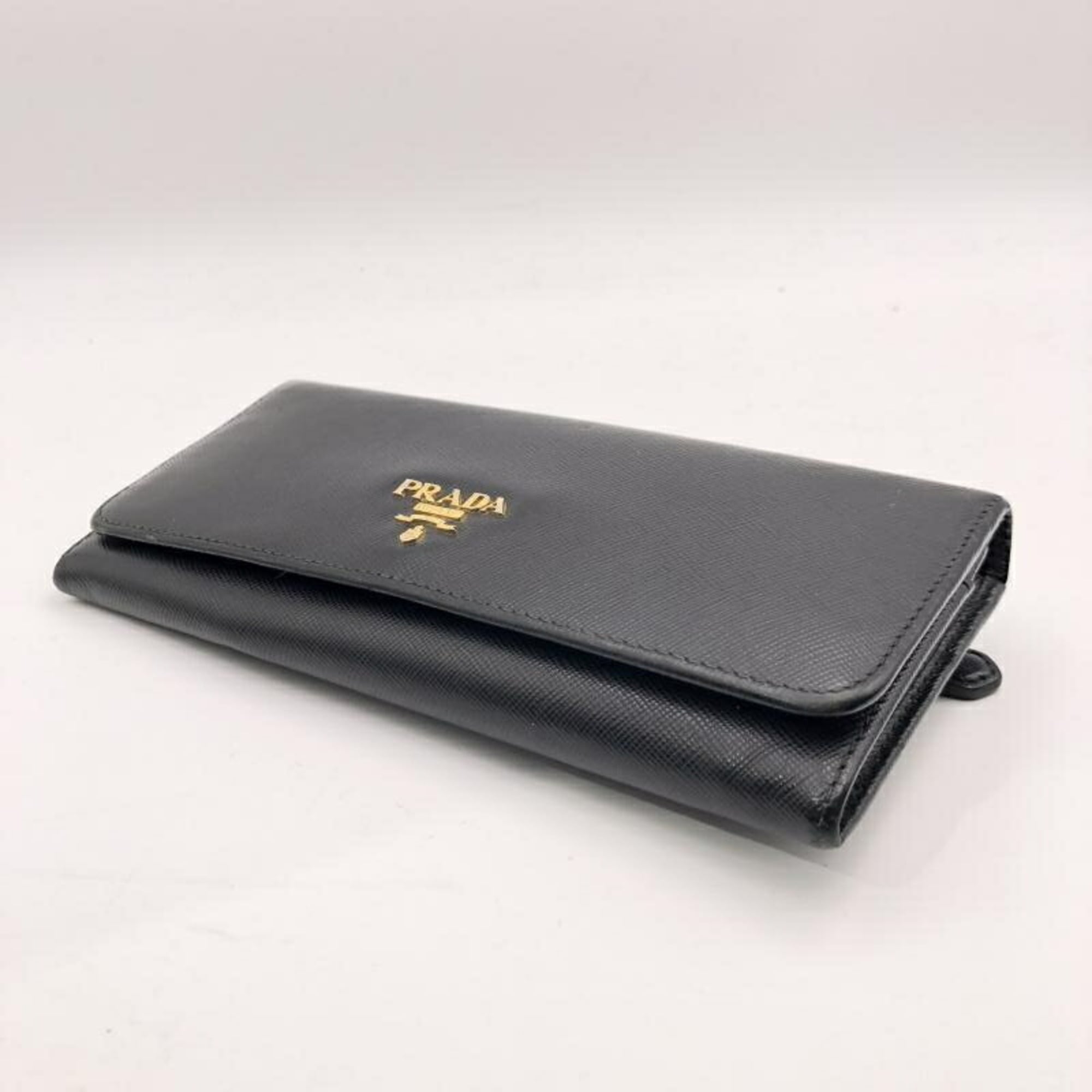 Prada Black (Pre-Owned)