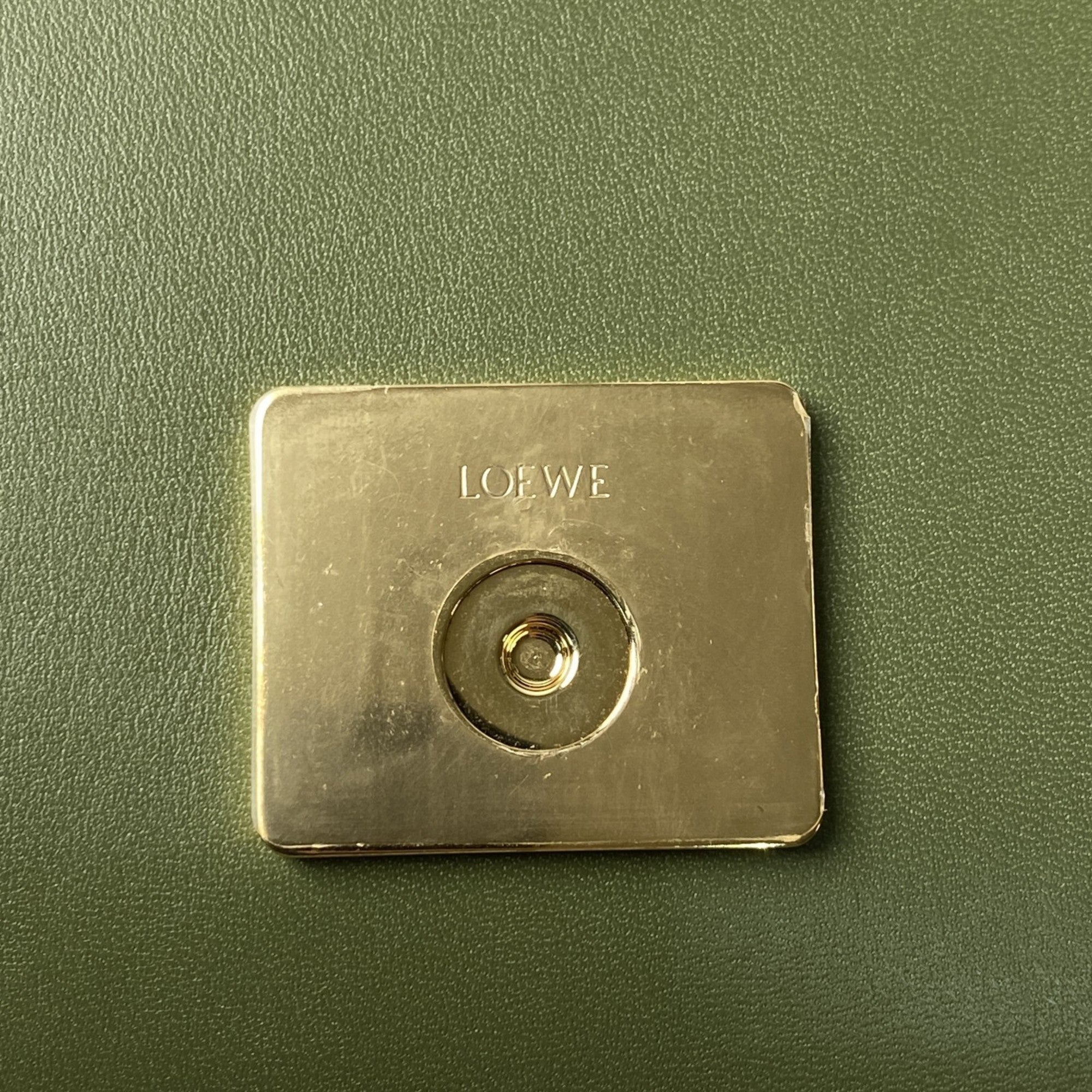 Loewe Green Leather Shoulder Bag Sling Bag (Pre-Owned)