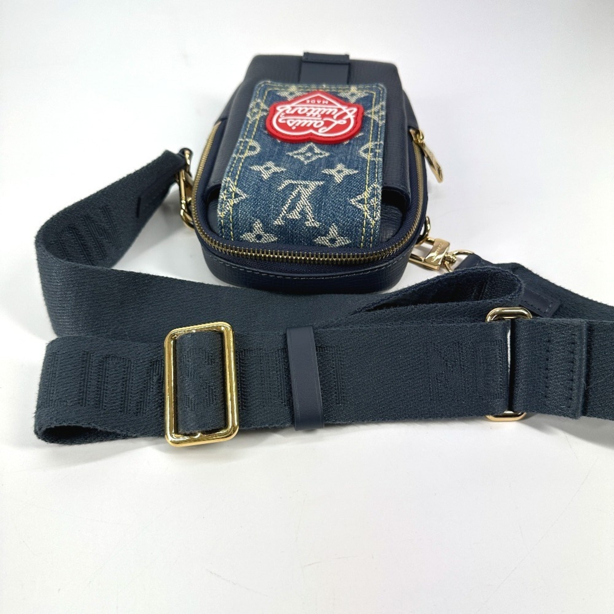 Louis Vuitton Blue Denim Leather Pochette Pouch Shoulder Bag (Pre-Owned)