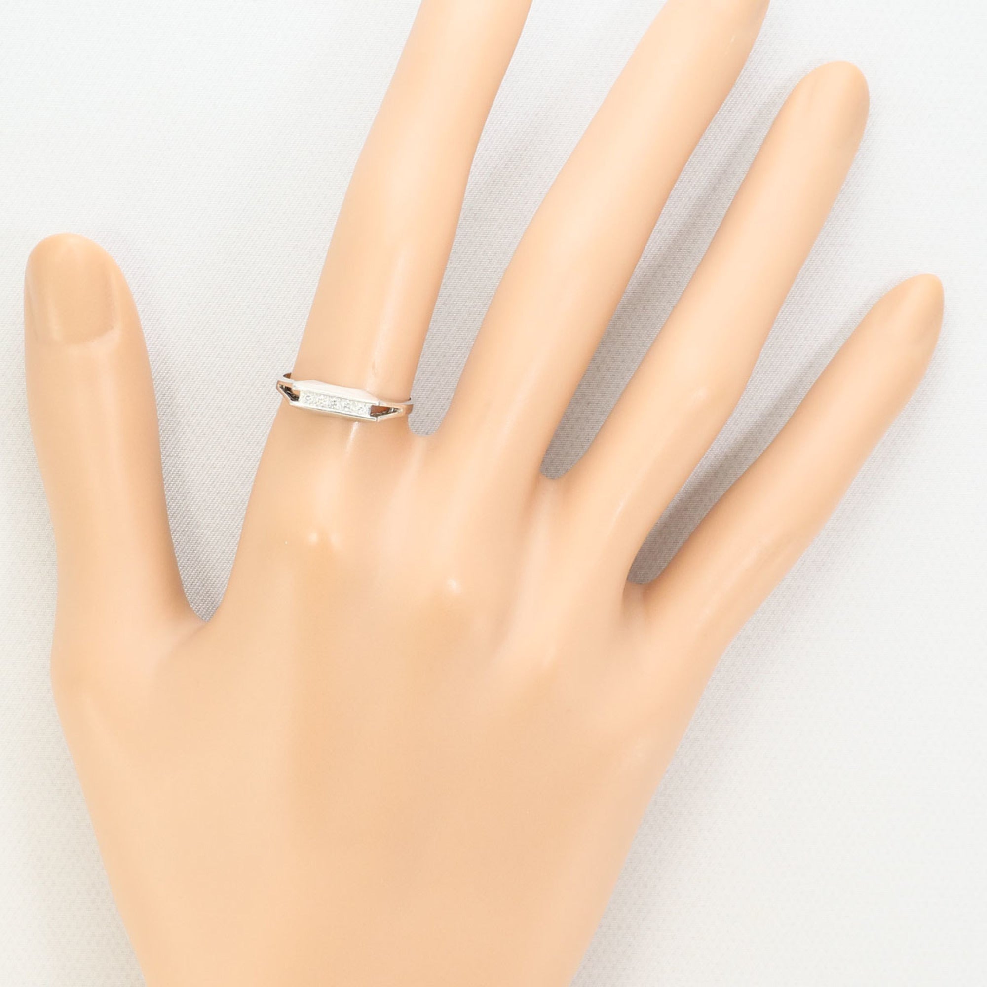Unbranded White Gold White Gold (14K) Band Ring (Pre-Owned)