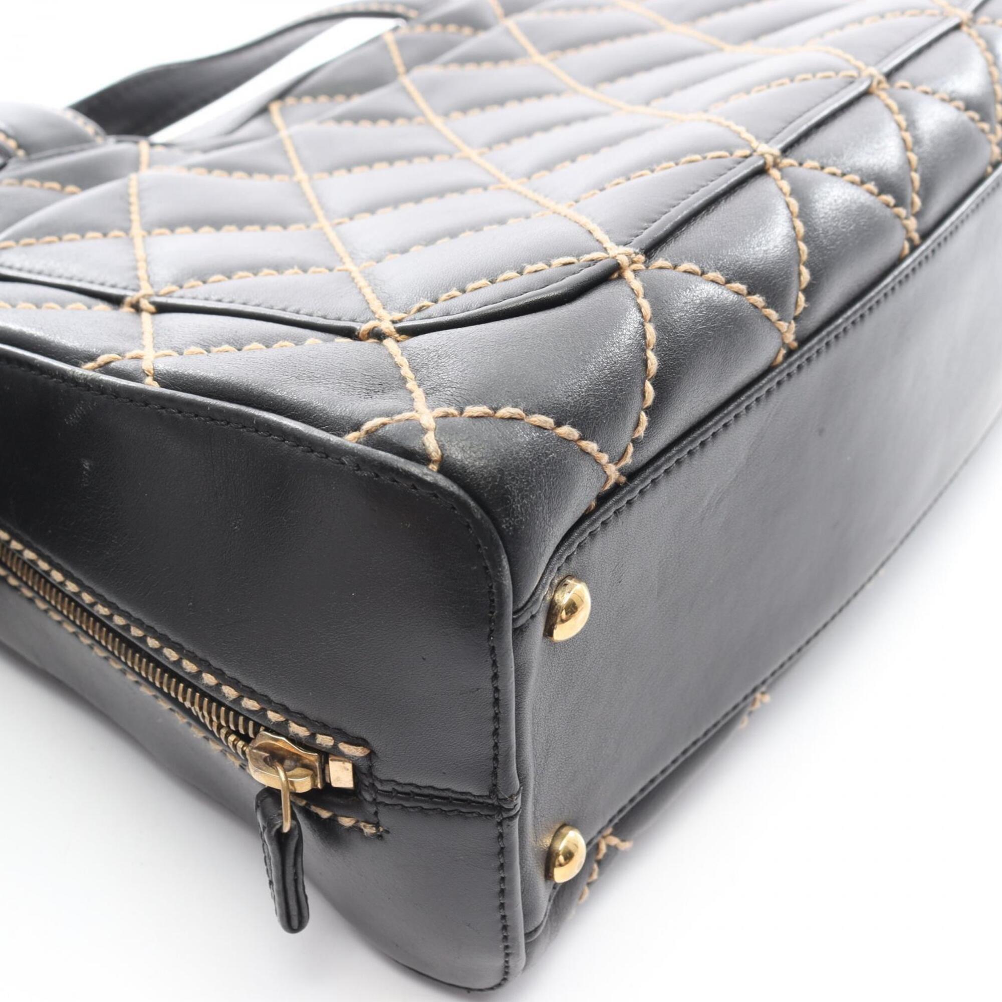 Chanel Wild Stitch Black Leather Handbag (Pre-Owned)