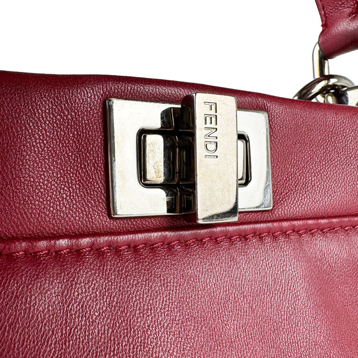 Fendi Red Color Leather Handbag Shoulder Bag (Pre-Owned)