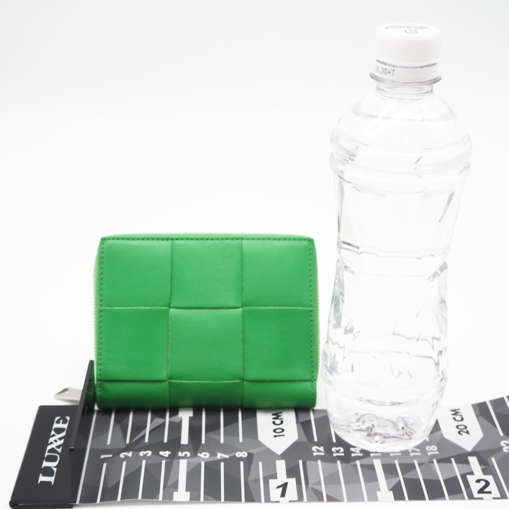 Bottega Veneta Intrecciato Green Leather Wallet (Bi-Fold) (Pre-Owned)