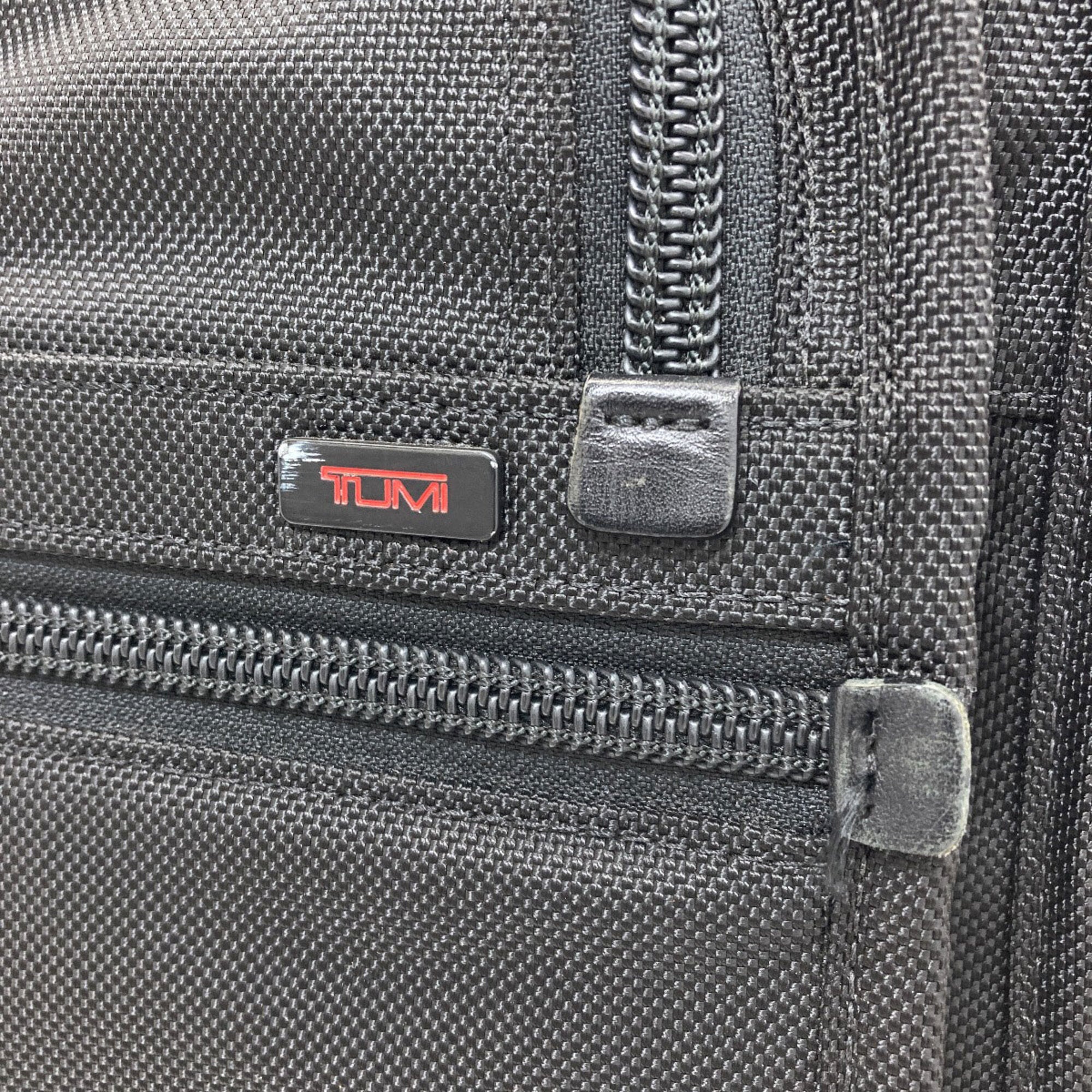 Tumi Black Nylon Briefcase (Pre-Owned)