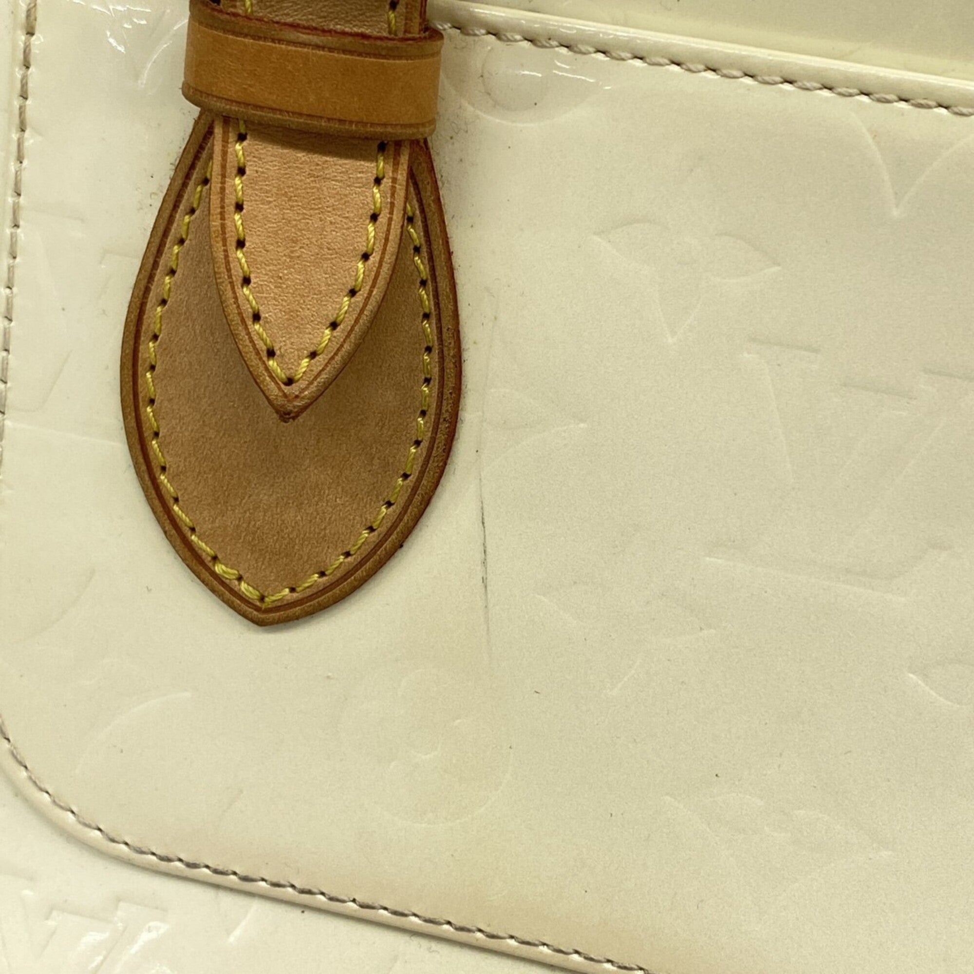 Louis Vuitton Pearl Handbag (Pre-Owned)