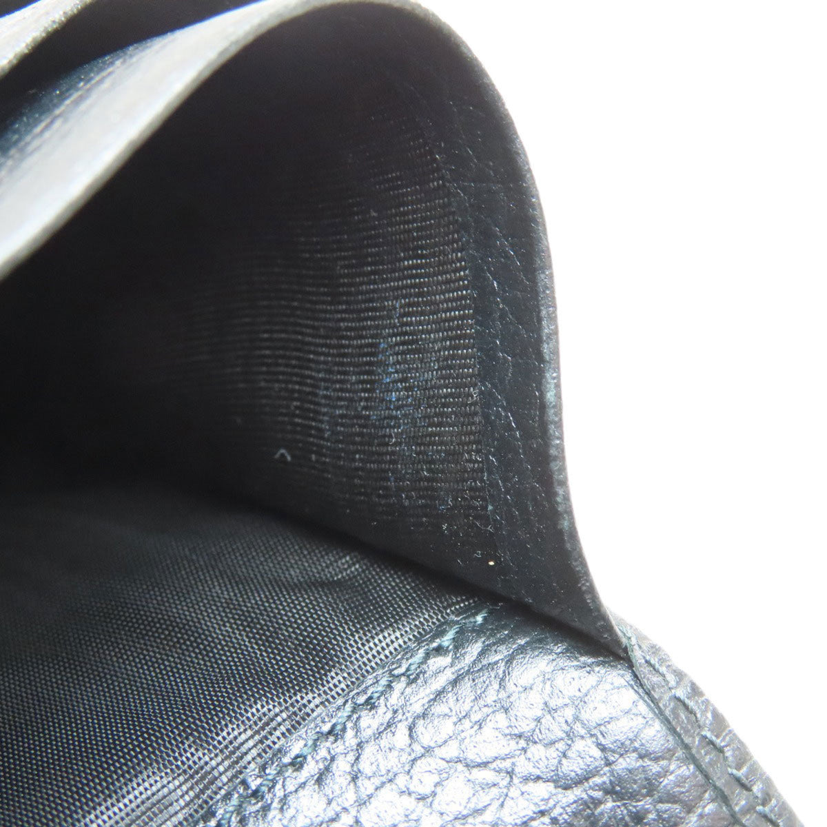 Gucci Black Nylon Wallet (Bi-Fold) (Pre-Owned)