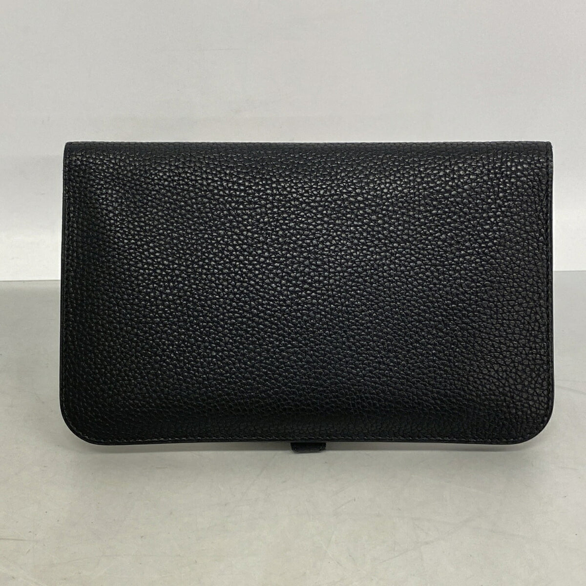 Hermes Black Togo Leather Long Wallet (Bi-Fold) (Pre-Owned)
