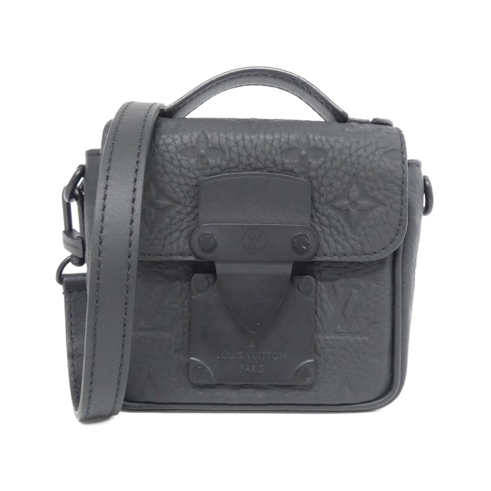 Louis Vuitton Taurillon Black Leather Shoulder Bag (Pre-Owned)