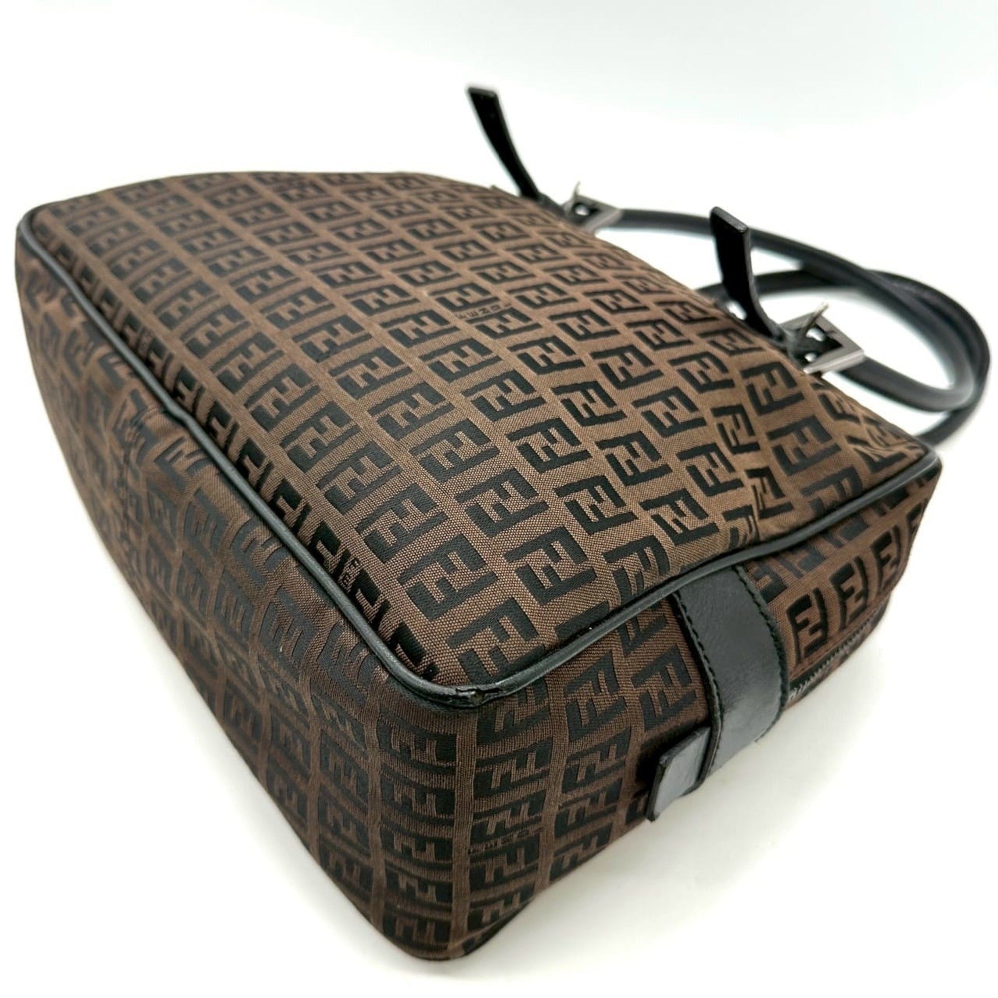 Fendi Dark Brown Canvas Handbag Tote Bag (Pre-Owned)