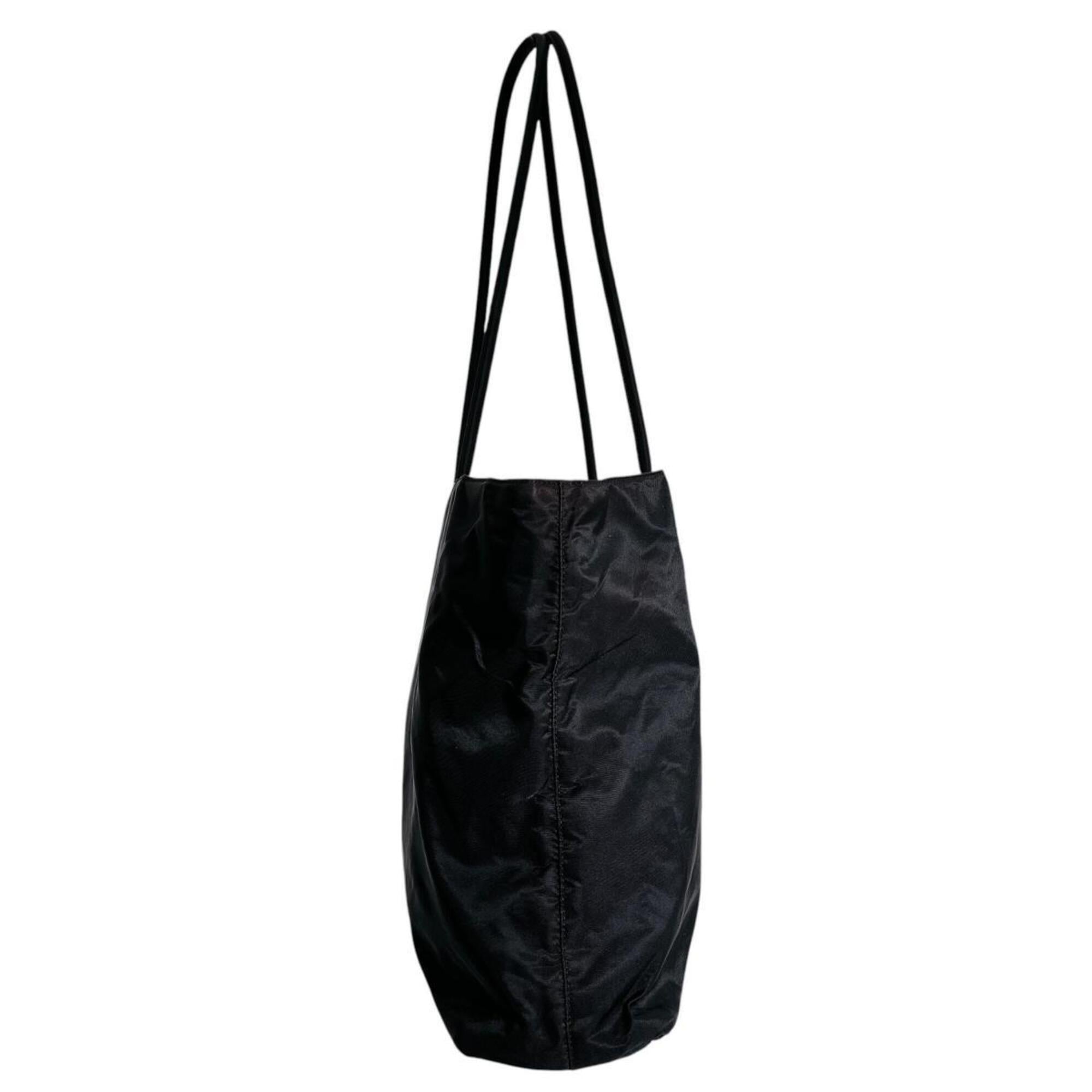 Prada Black Nylon Tote Bag (Pre-Owned)