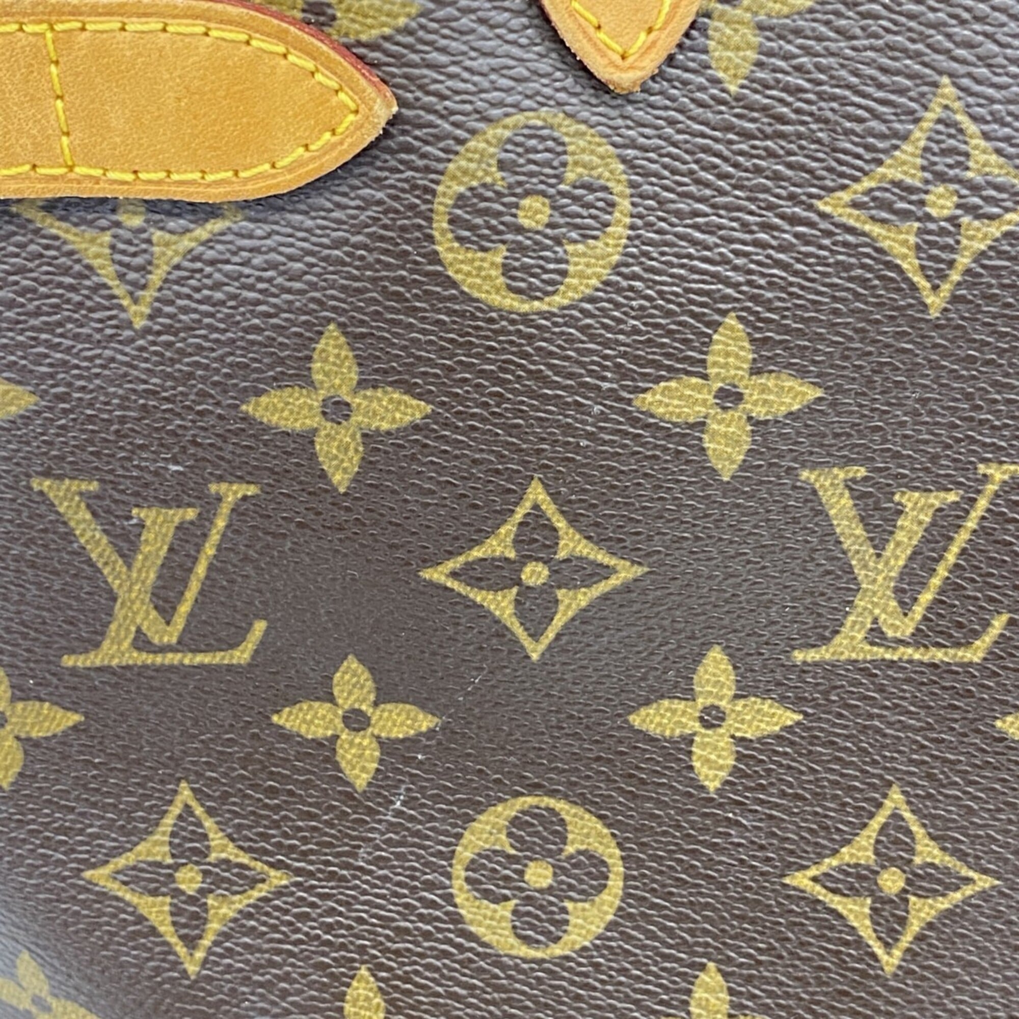 Louis Vuitton Brown Tote Bag (Pre-Owned)