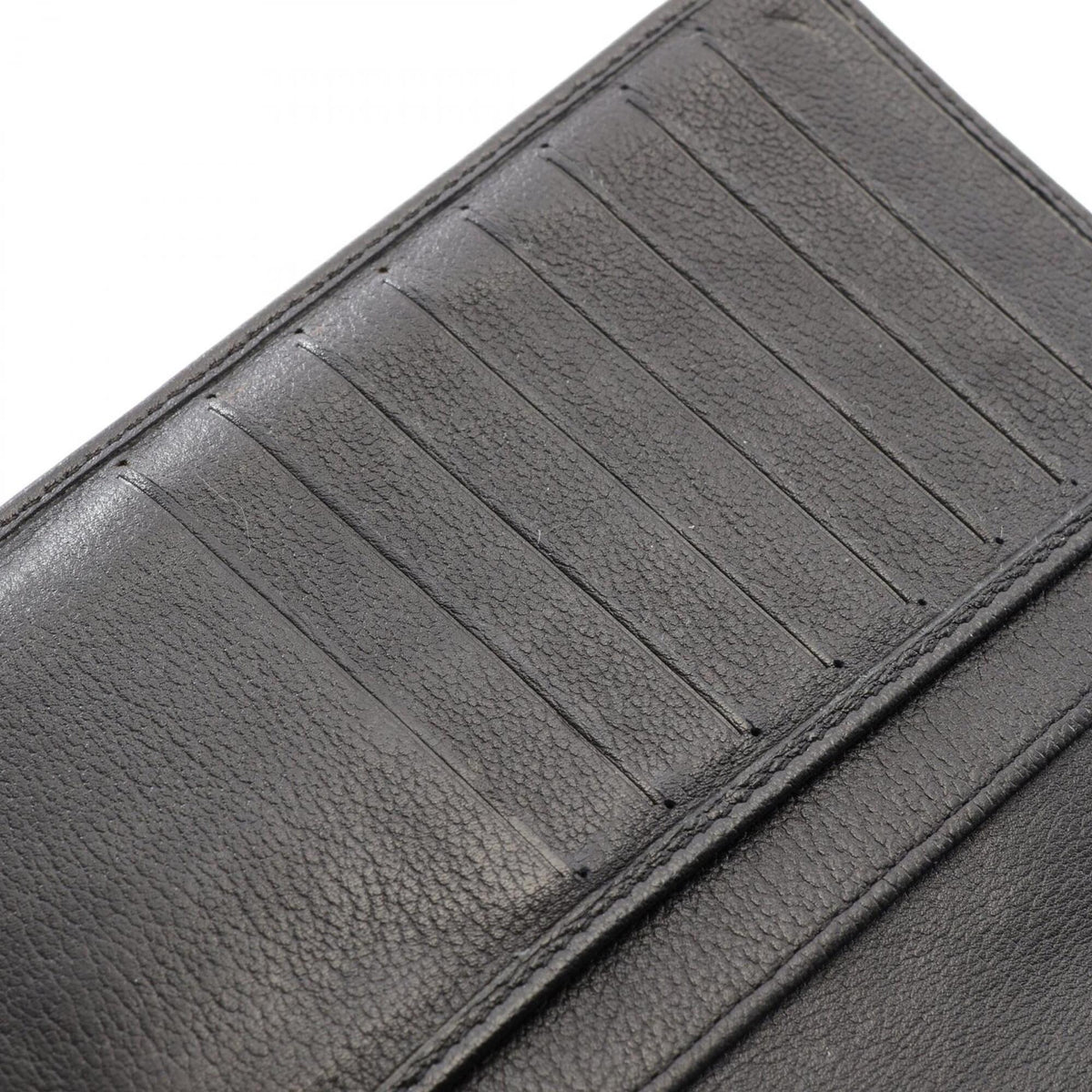 Chanel Black Leather Long Wallet (Bi-Fold) (Pre-Owned)