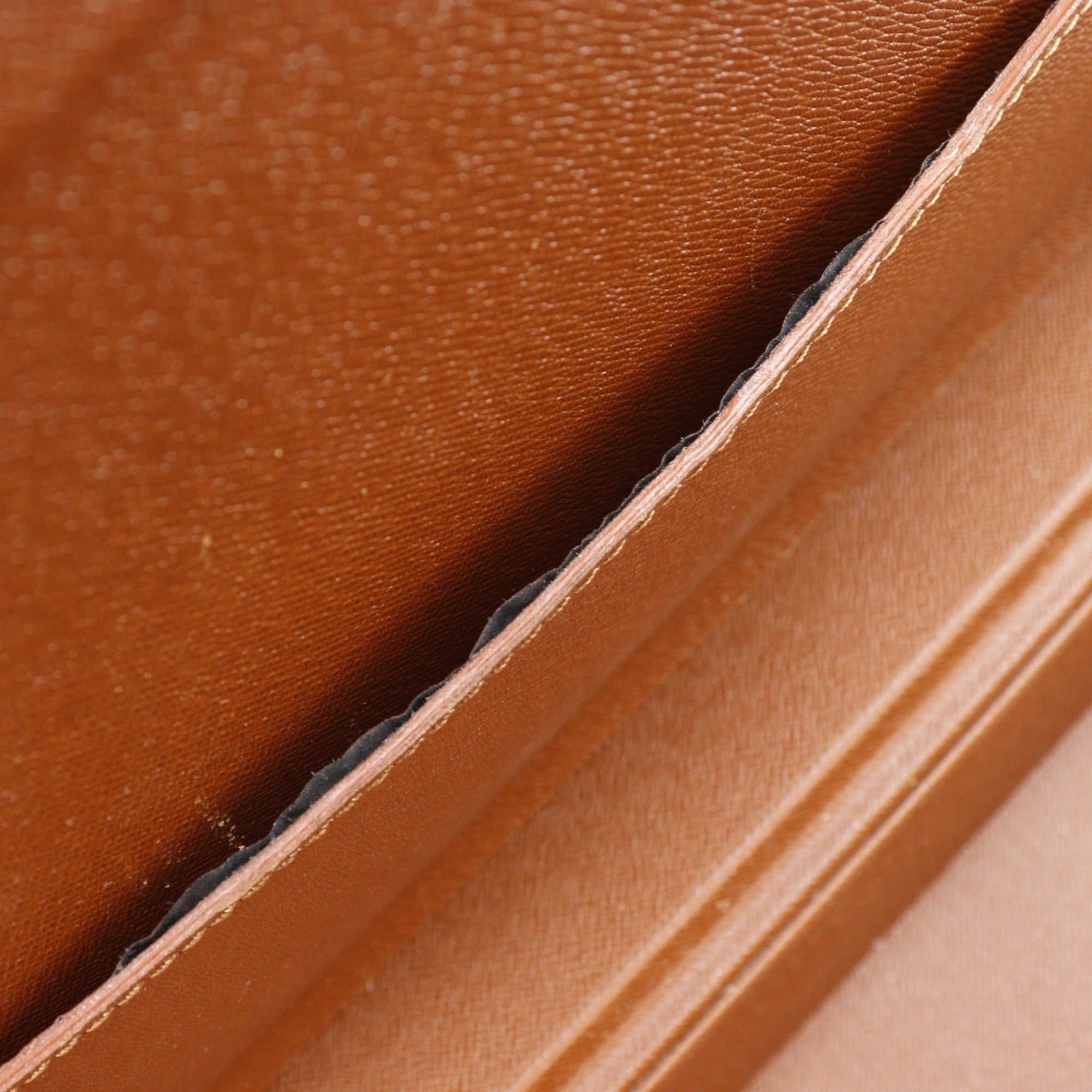 Louis Vuitton Brown Monogram Boston Bag (Pre-Owned)