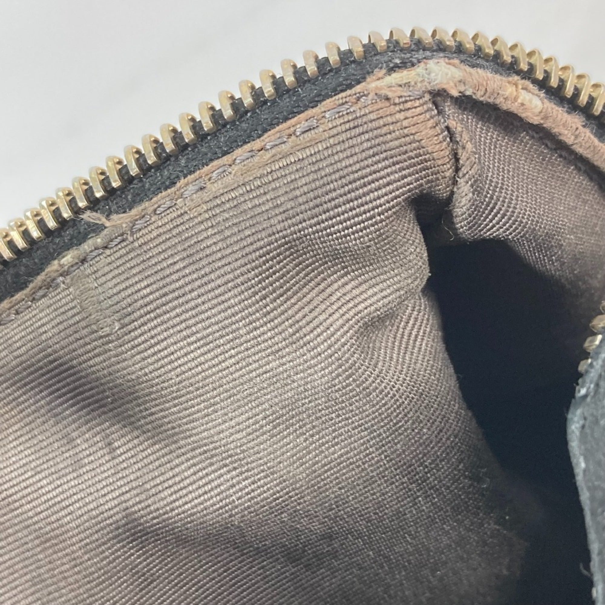 Louis Vuitton Black Galle Monogram Monogram Handbag Shoulder Bag (Pre-Owned)