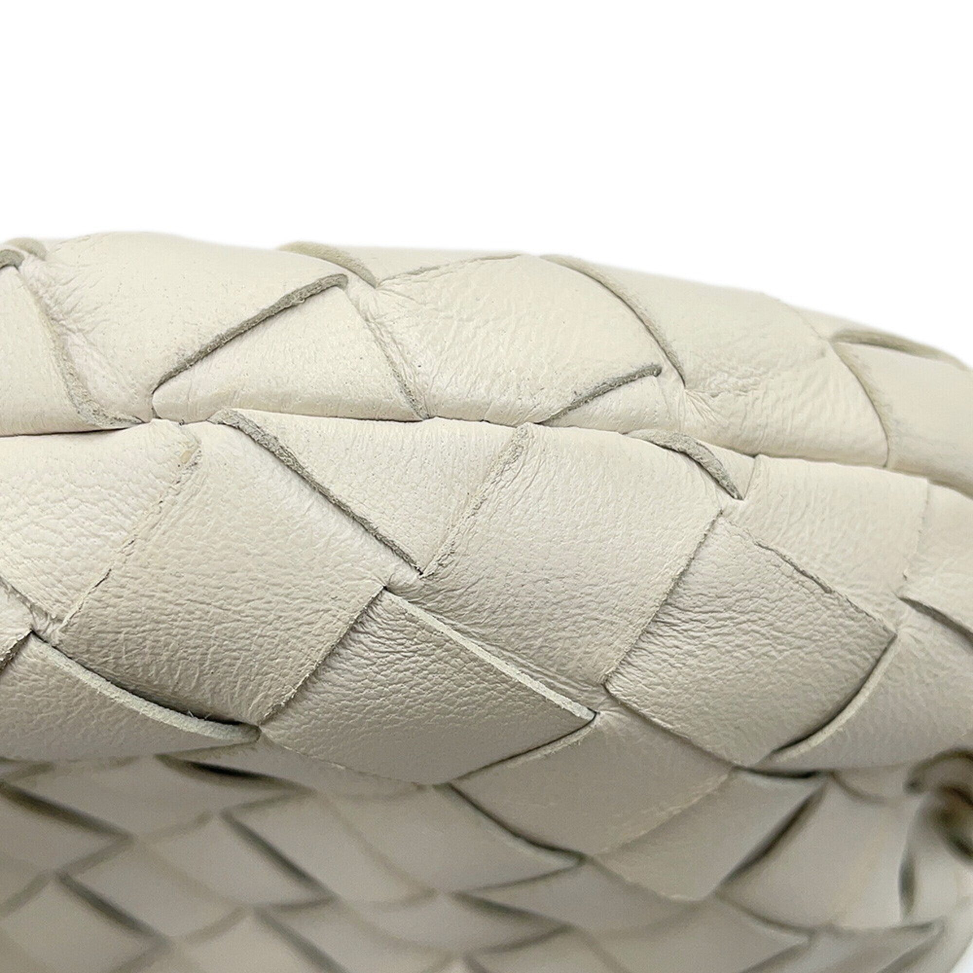 Bottega Veneta Intrecciato White Leather Handbag (Pre-Owned)