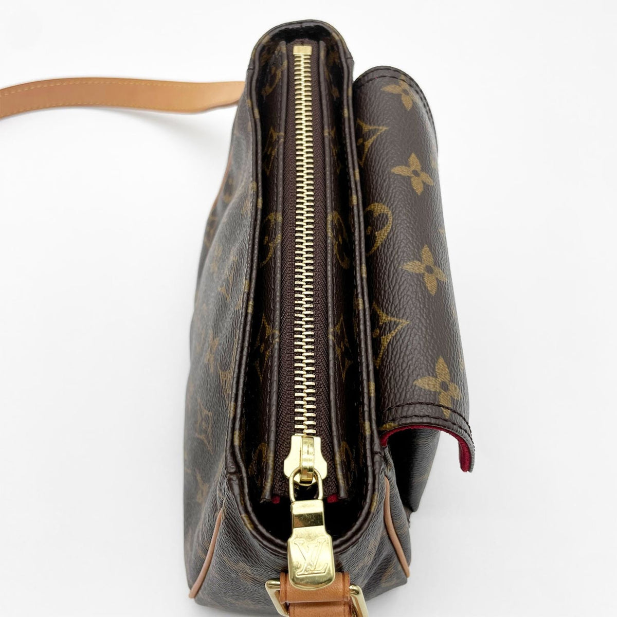 Louis Vuitton Monogram Brown Monogram Shoulder Bag (Pre-Owned)