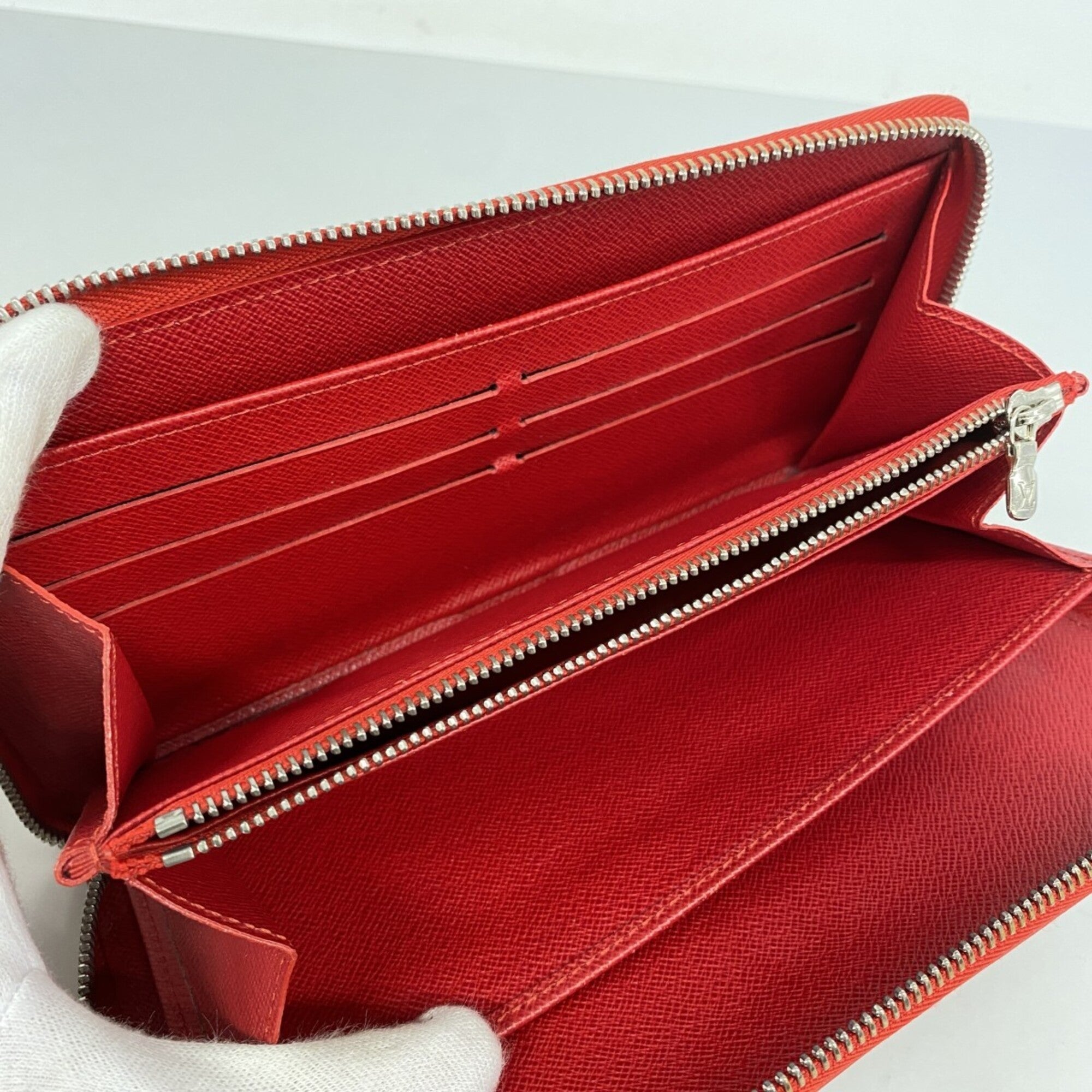 Louis Vuitton Rouge Long Wallet (Bi-Fold) (Pre-Owned)