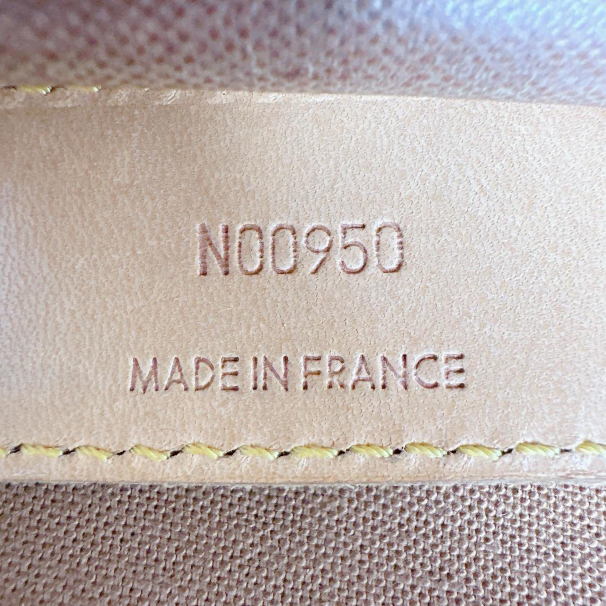 Louis Vuitton Monogram Brown Monogram Shoulder Bag (Pre-Owned)