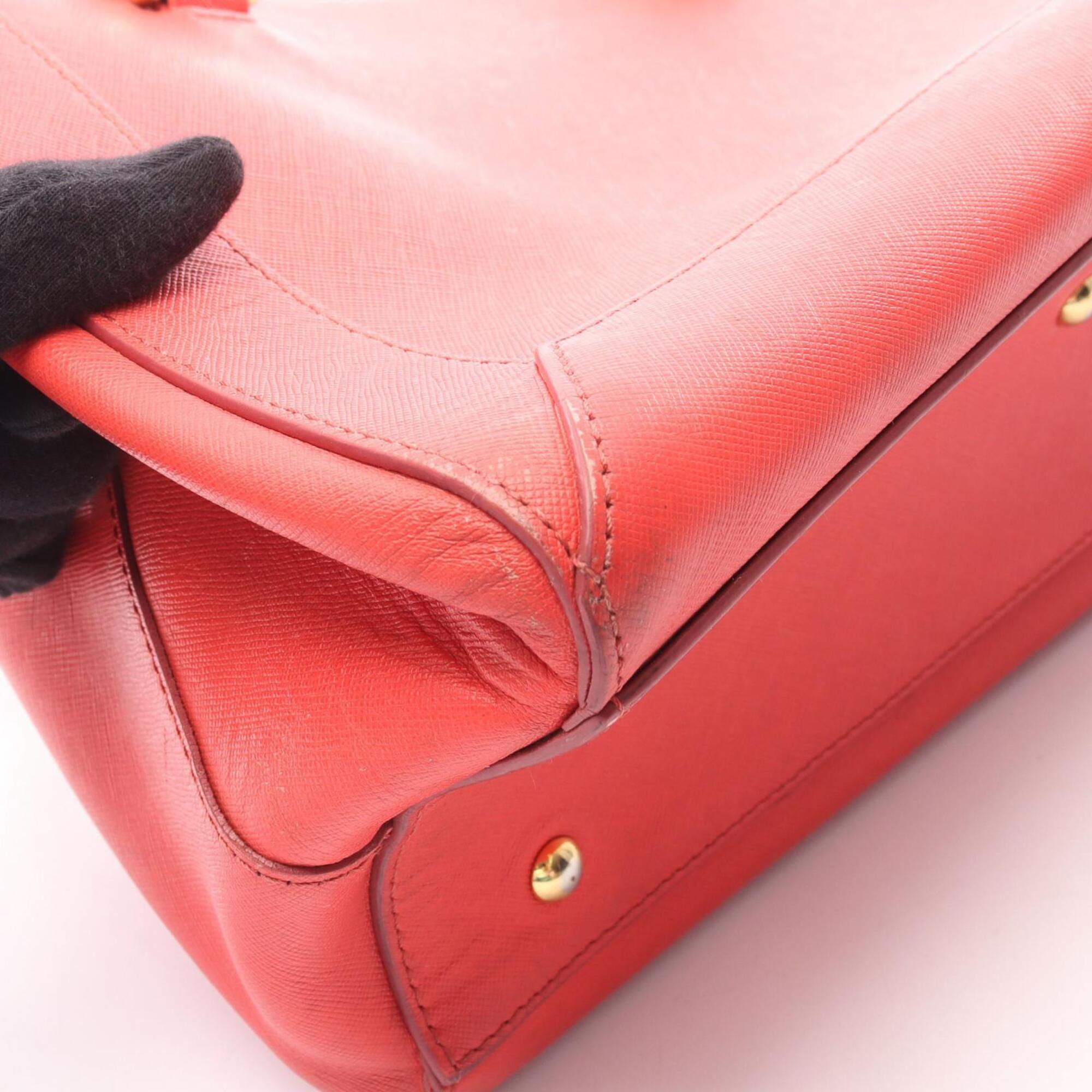 Mcm Red Color Leather Handbag Tote Bag (Pre-Owned)