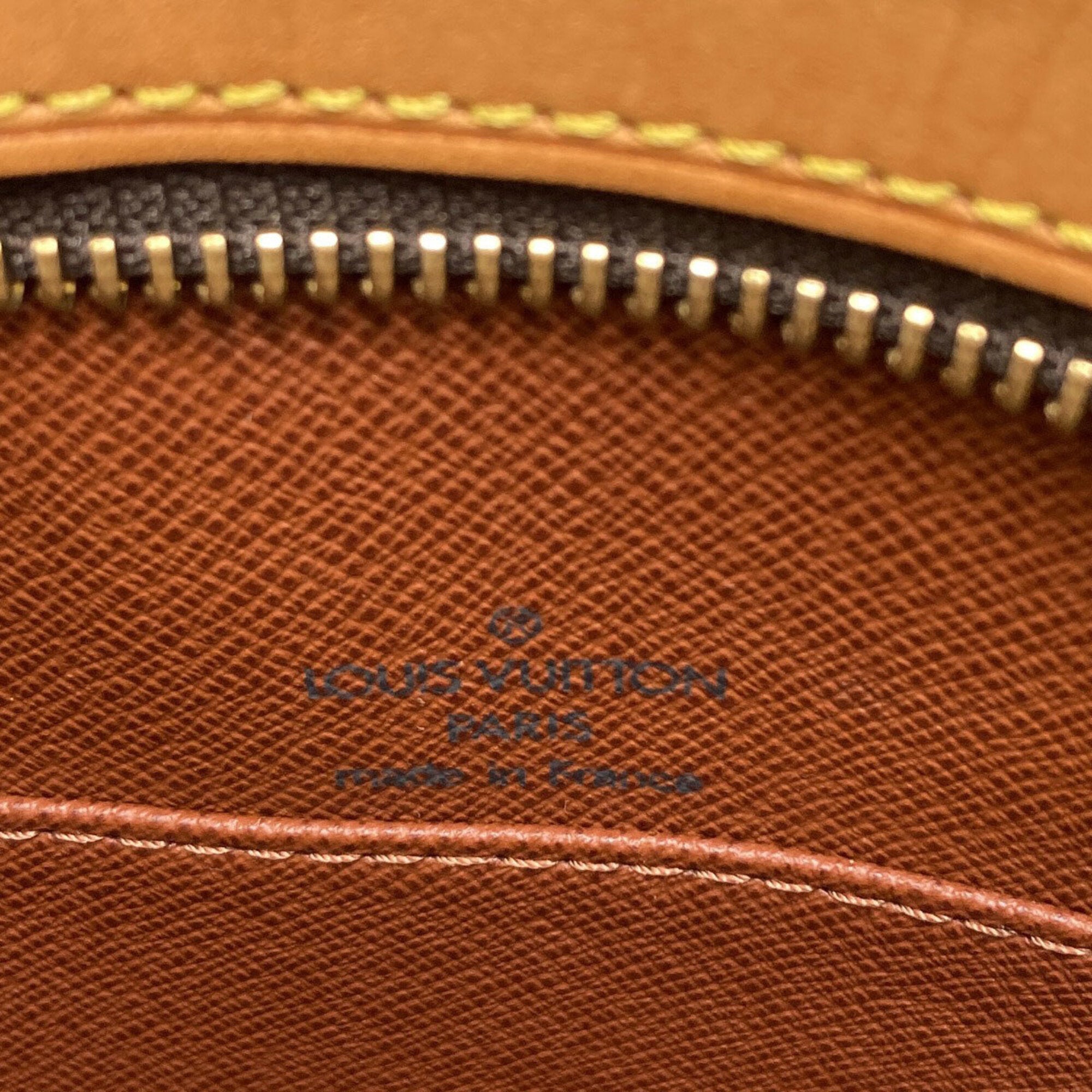 Louis Vuitton Monogram Monogram Canvas Shoulder Bag (Pre-Owned)