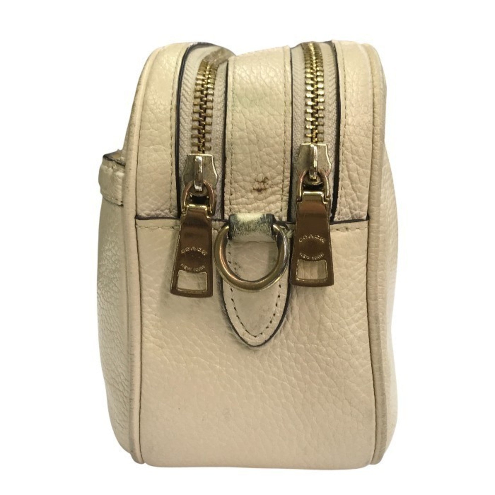 Coach Ivory Leather Shoulder Bag (Pre-Owned)
