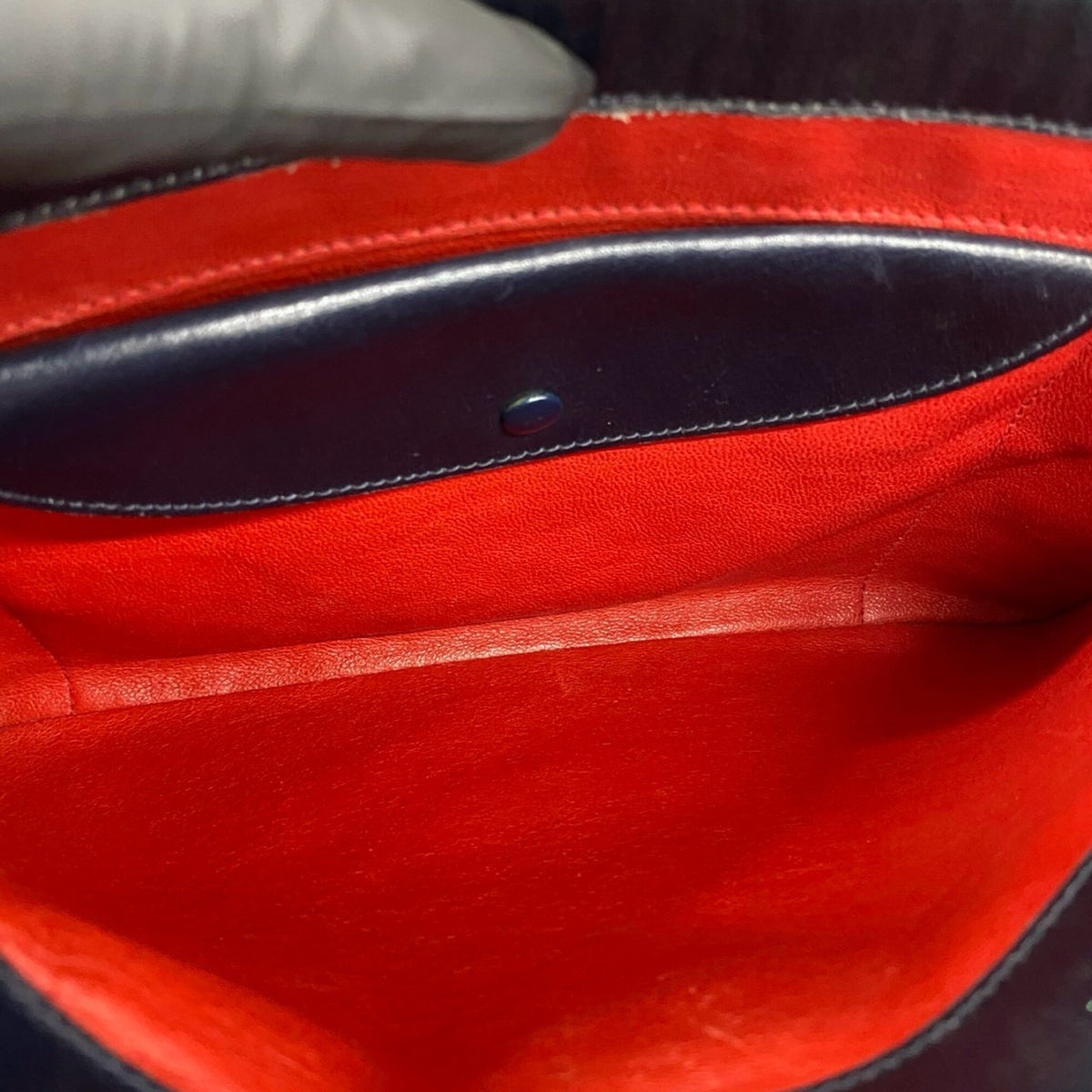 Gucci Navy Leather Handbag (Pre-Owned)