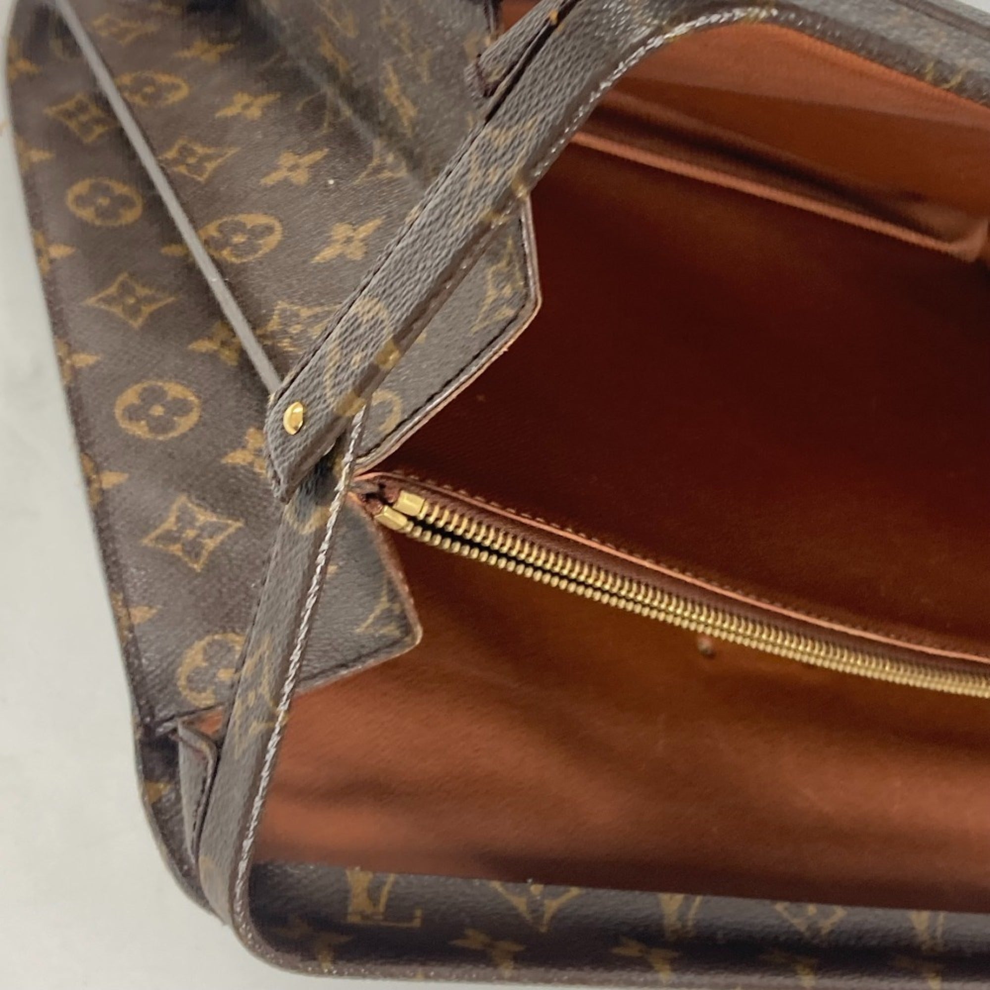 Louis Vuitton Brown Monogram Monogram Briefcase (Pre-Owned)