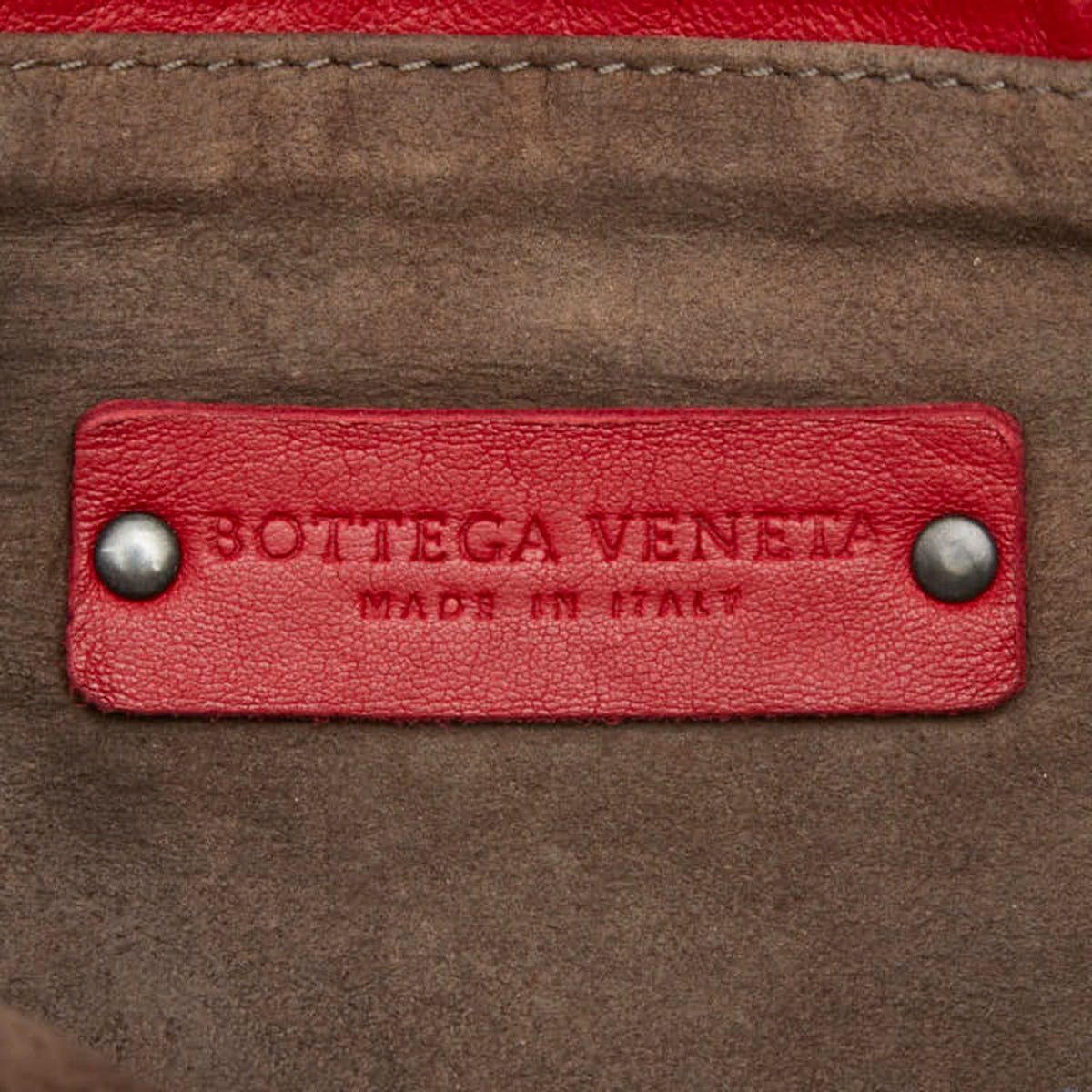 Bottega Veneta Red Color Leather Shoulder Bag (Pre-Owned)