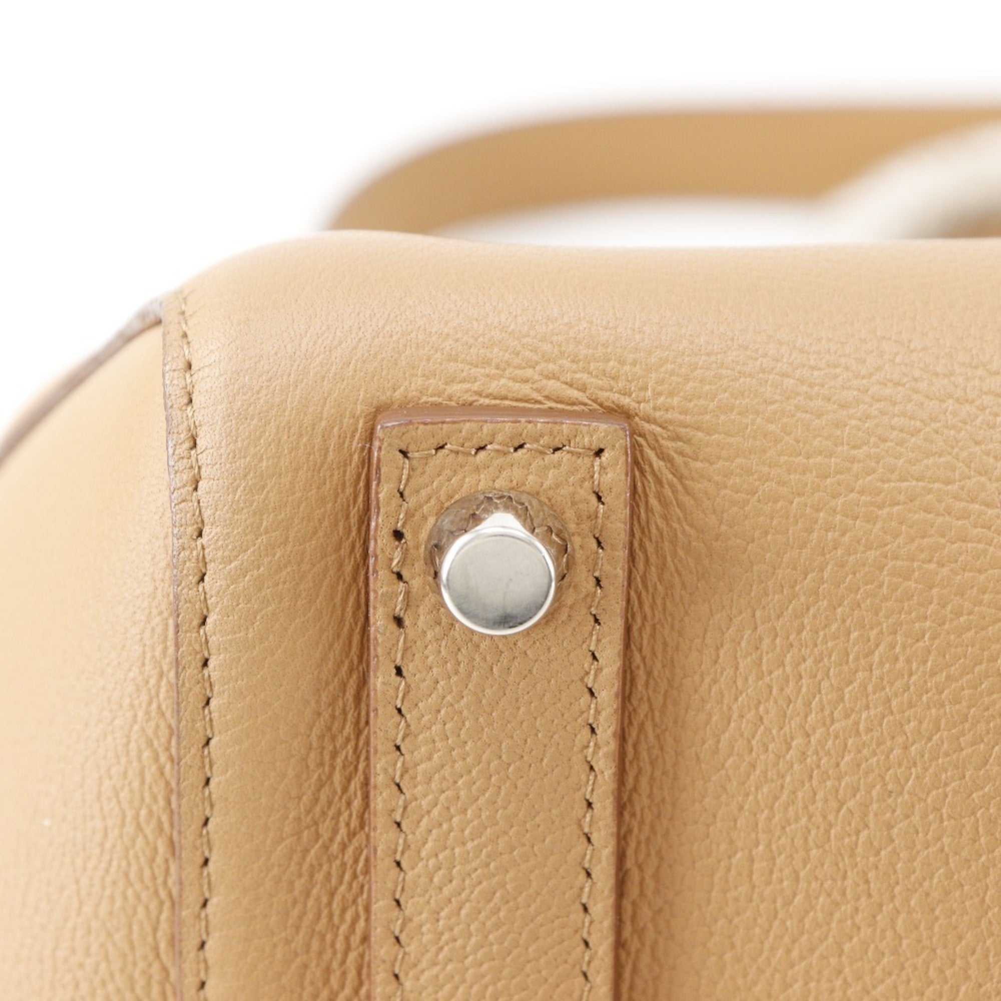 Christian Dior Beige Leather Handbag (Pre-Owned)